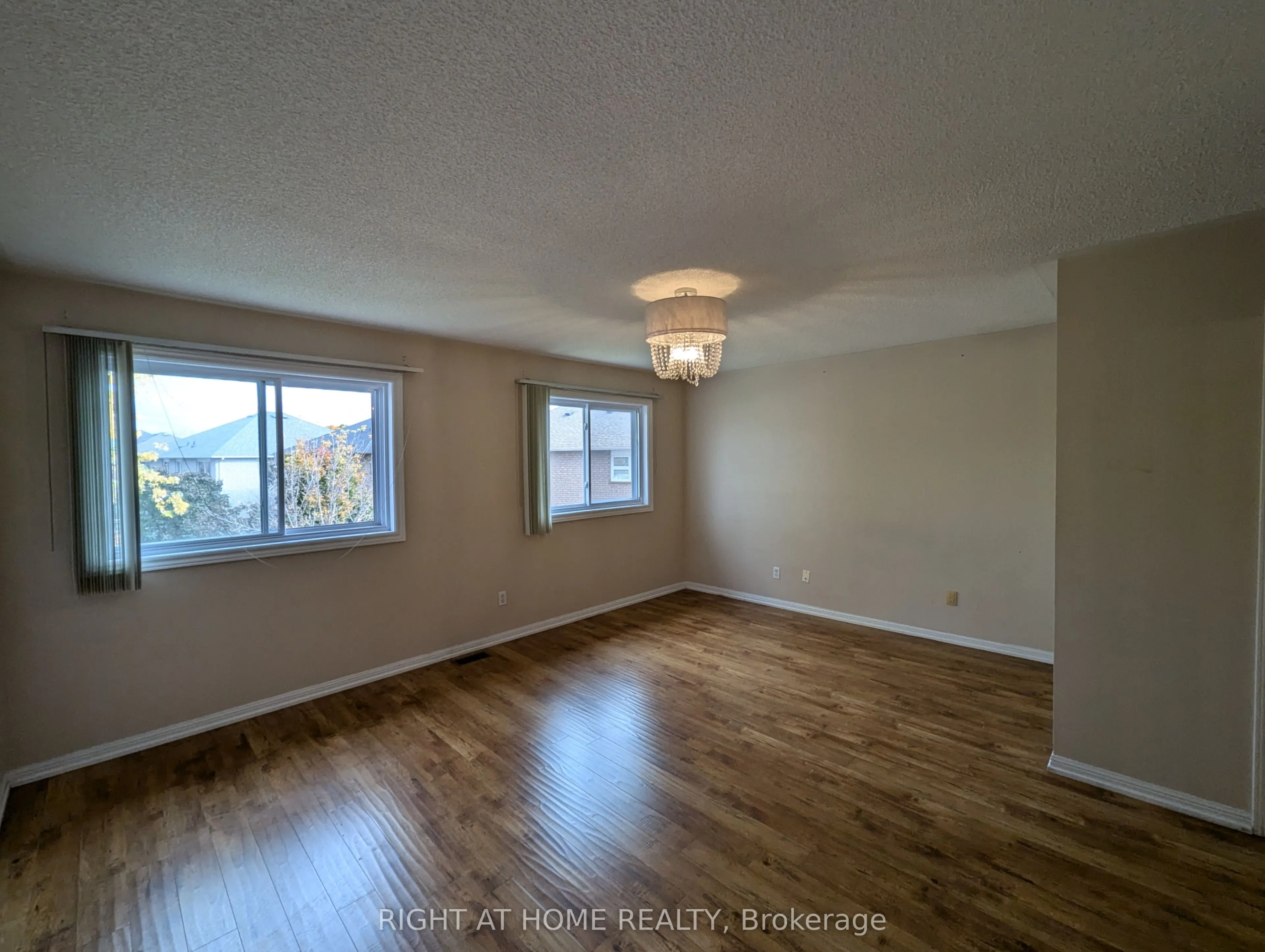 1423 Quest Circle