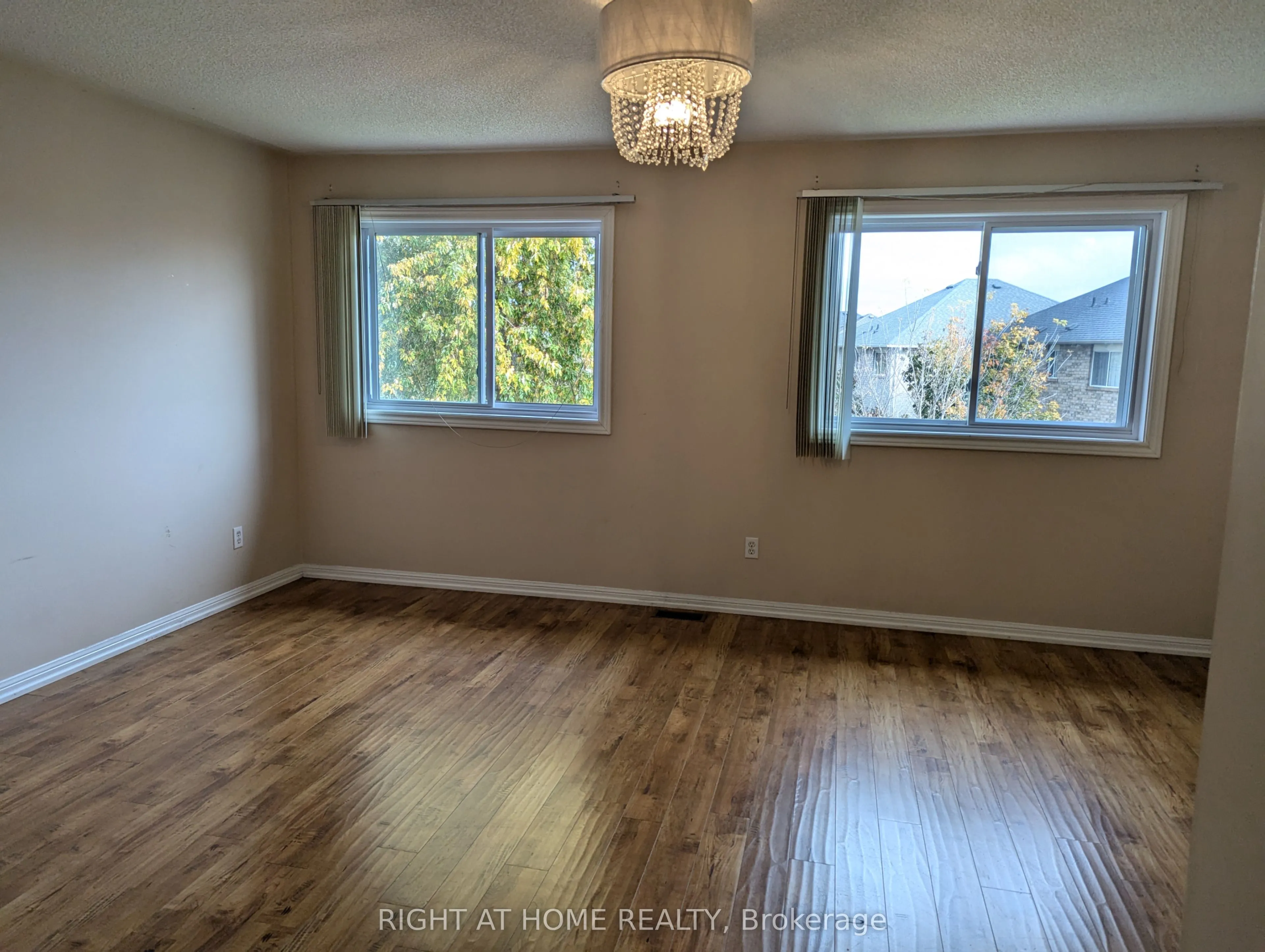 1423 Quest Circle
