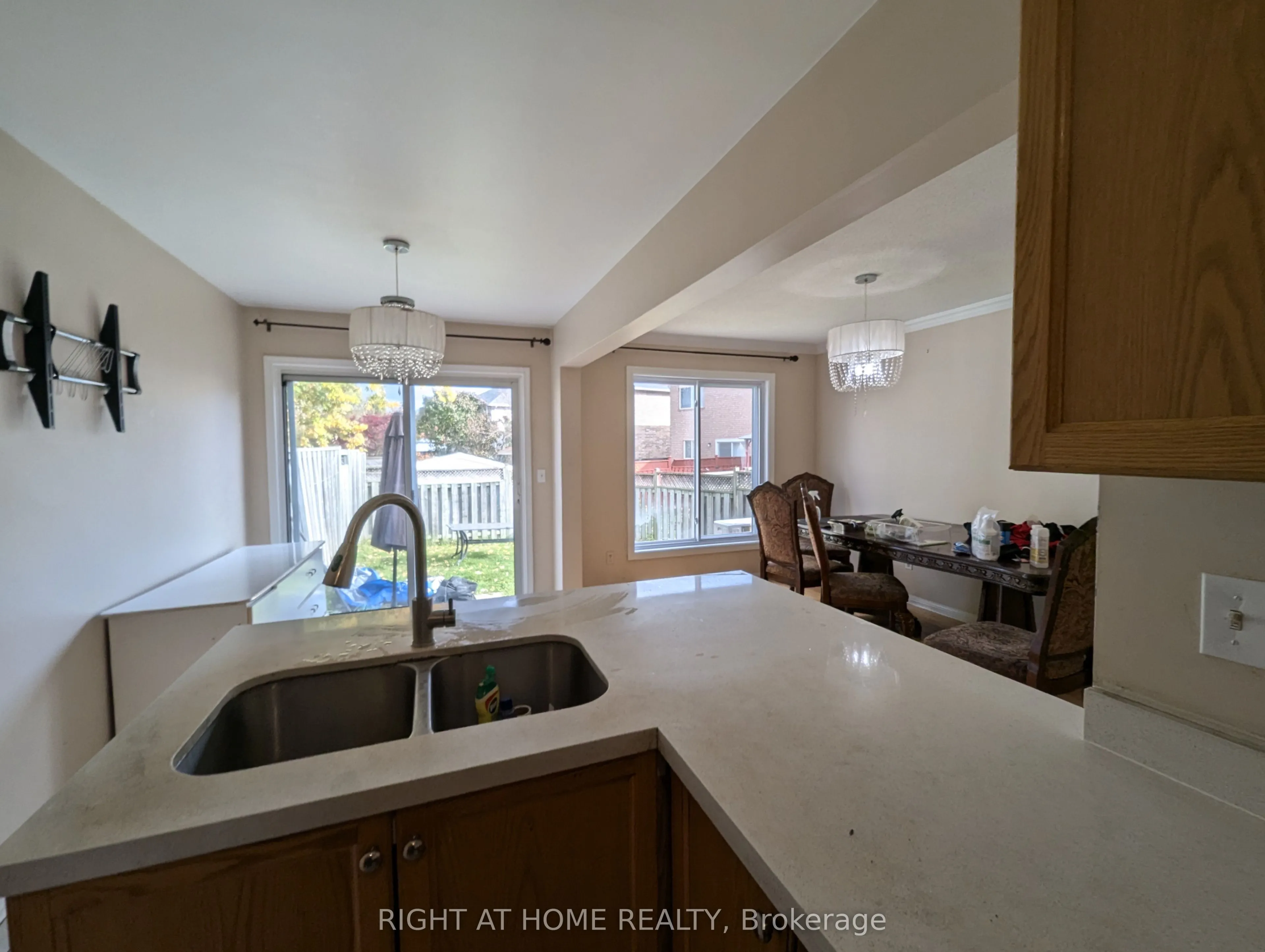 1423 Quest Circle