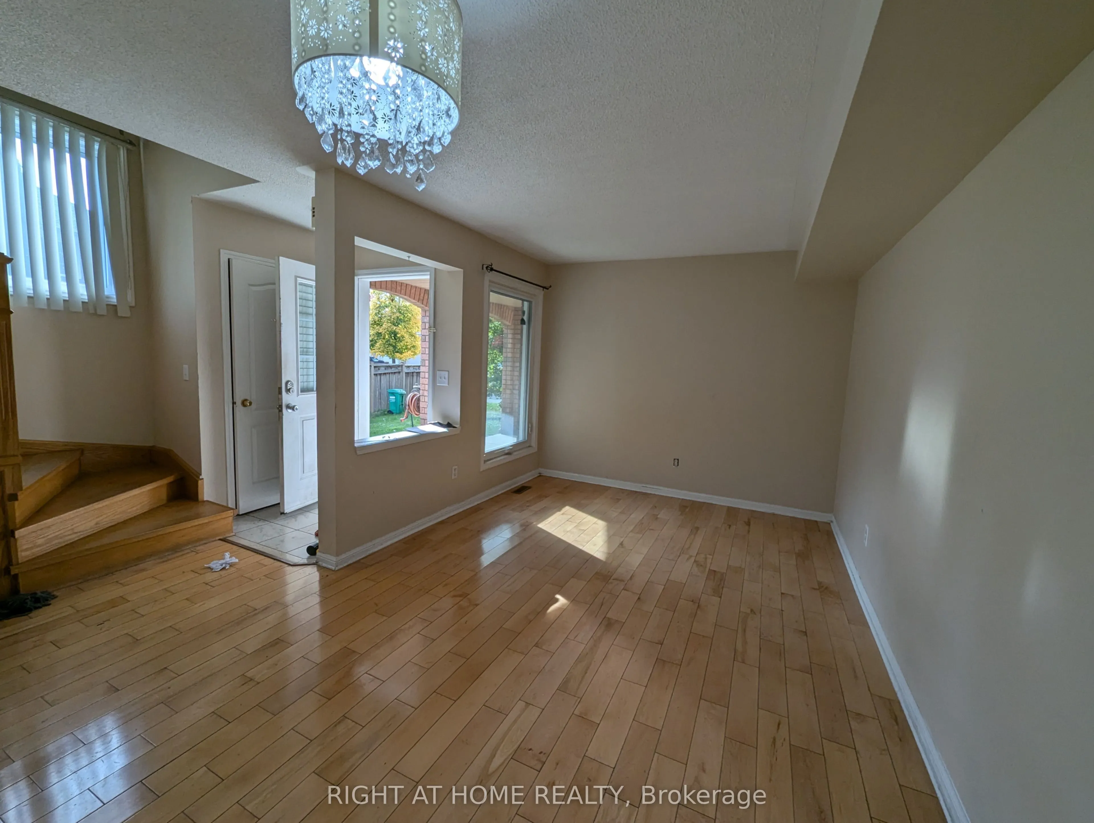 1423 Quest Circle