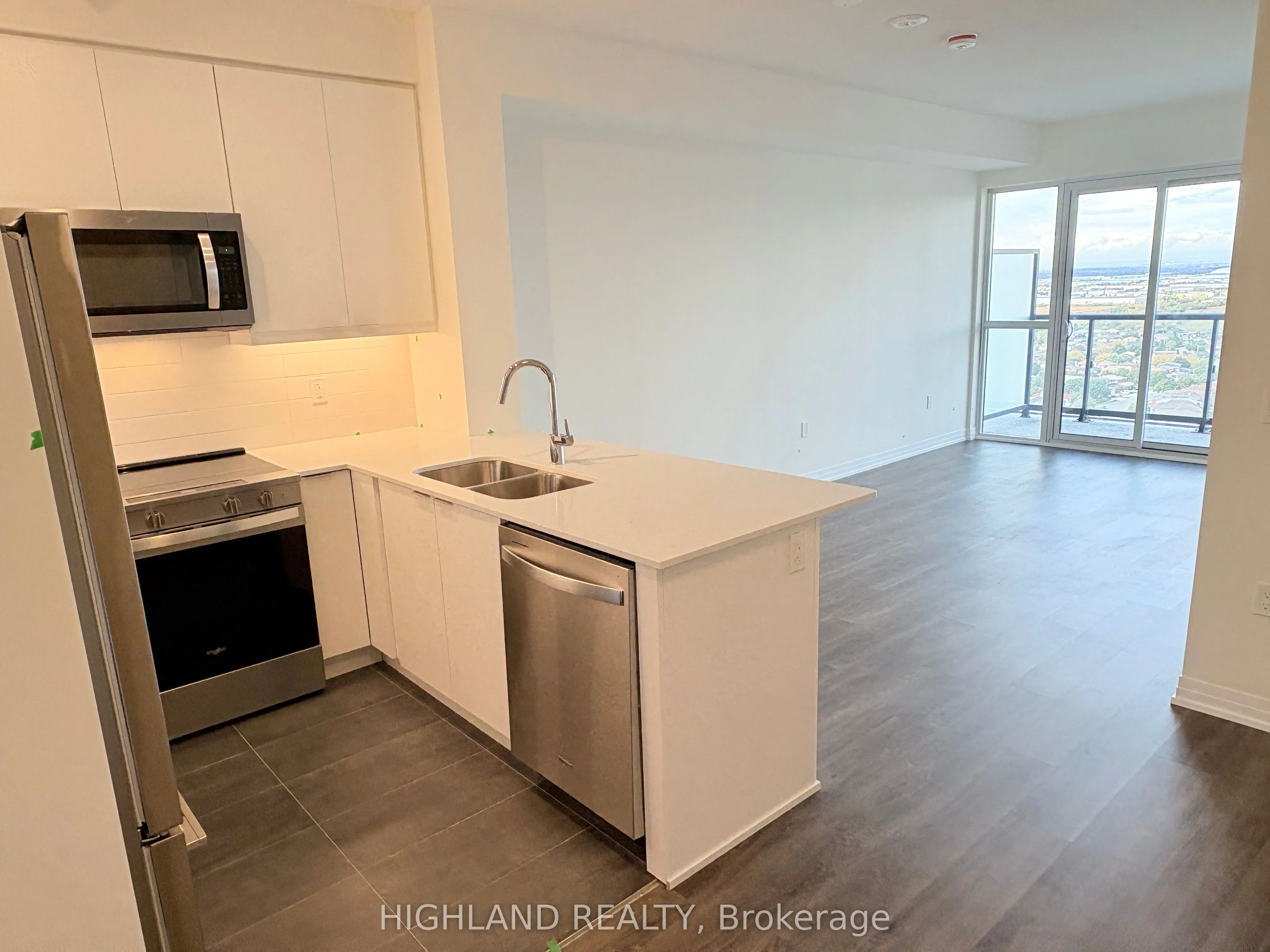 15 Watergarden Drive, #2308