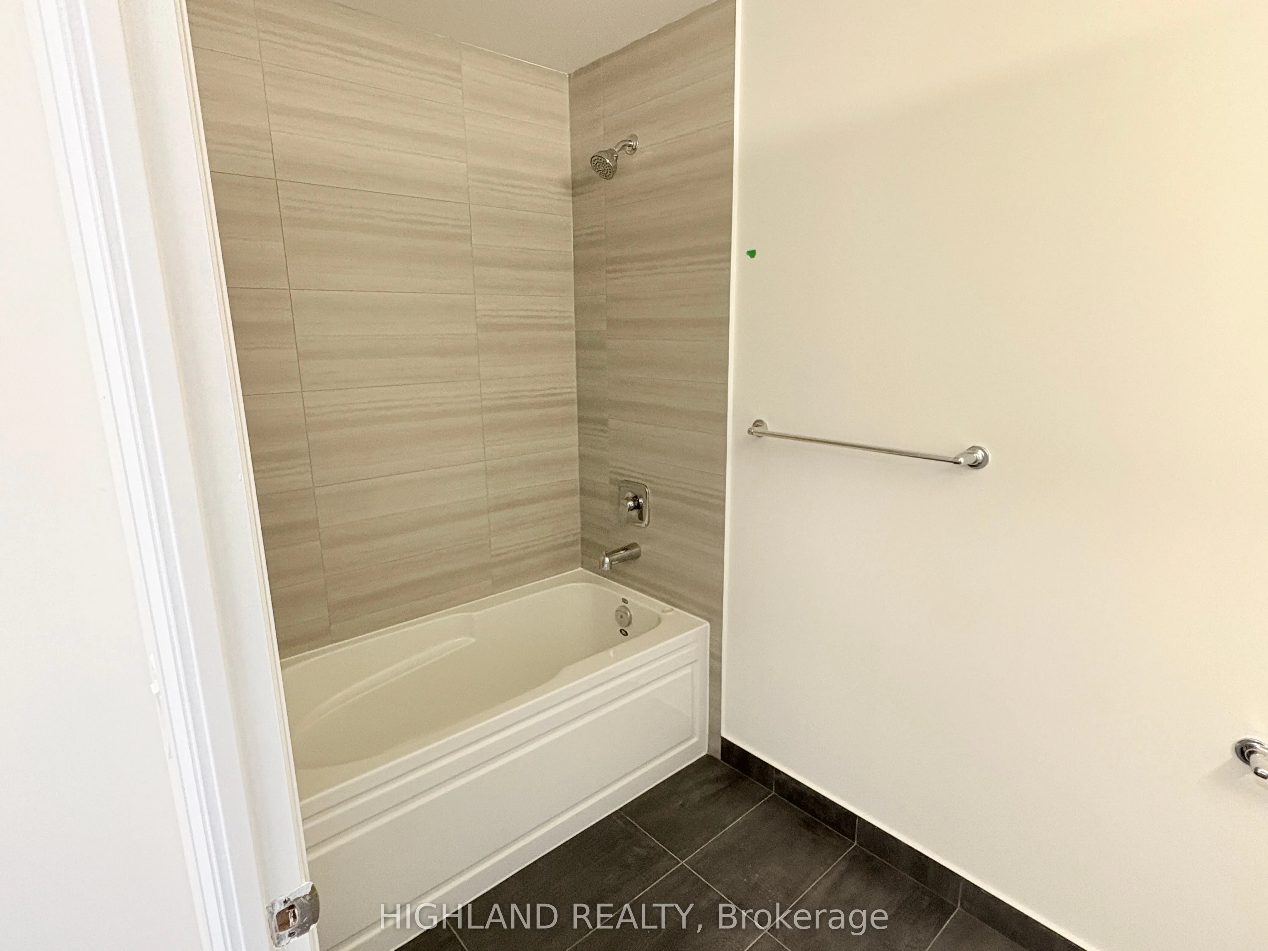 15 Watergarden Drive, #2308