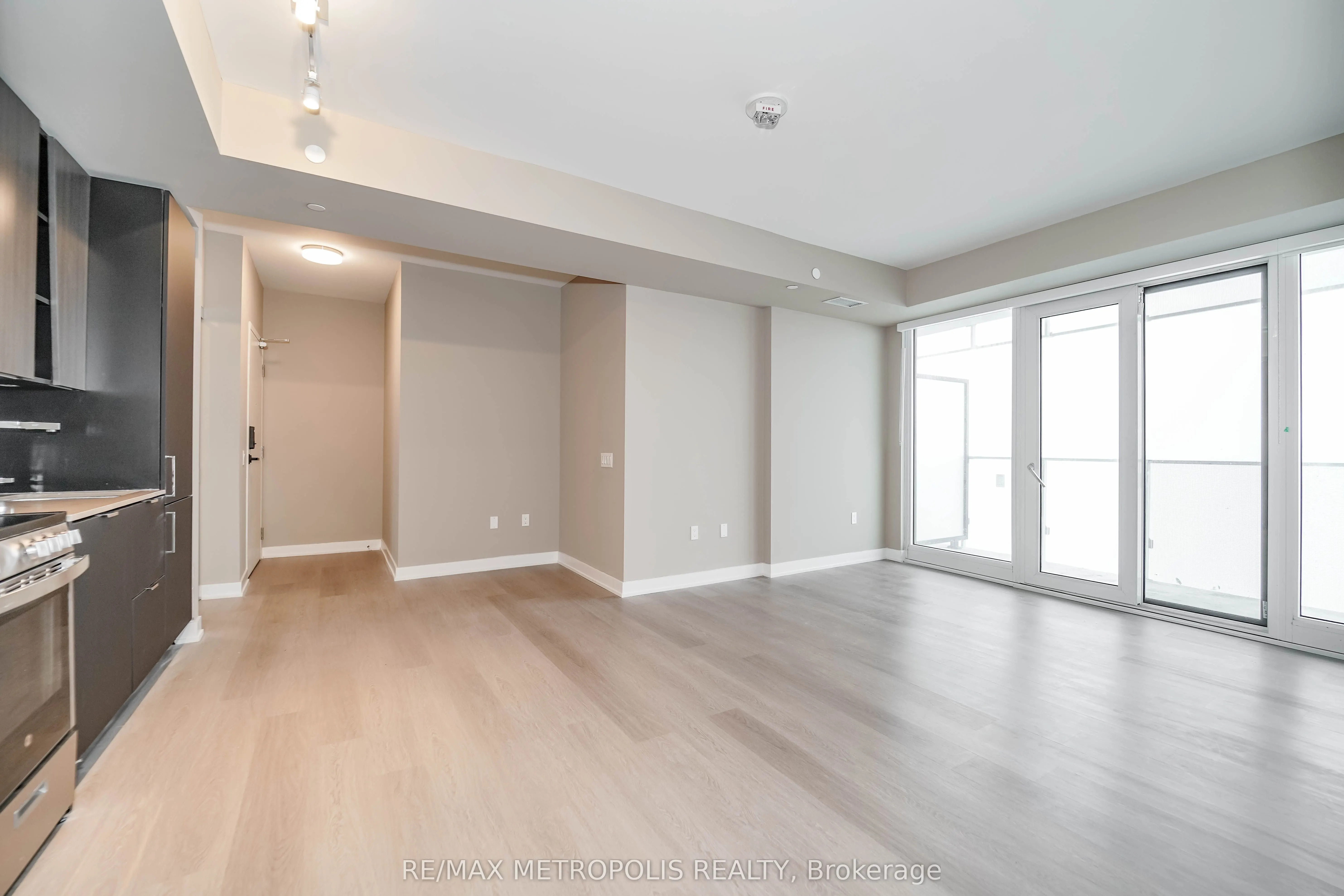 3883 Quartz Road, #3206