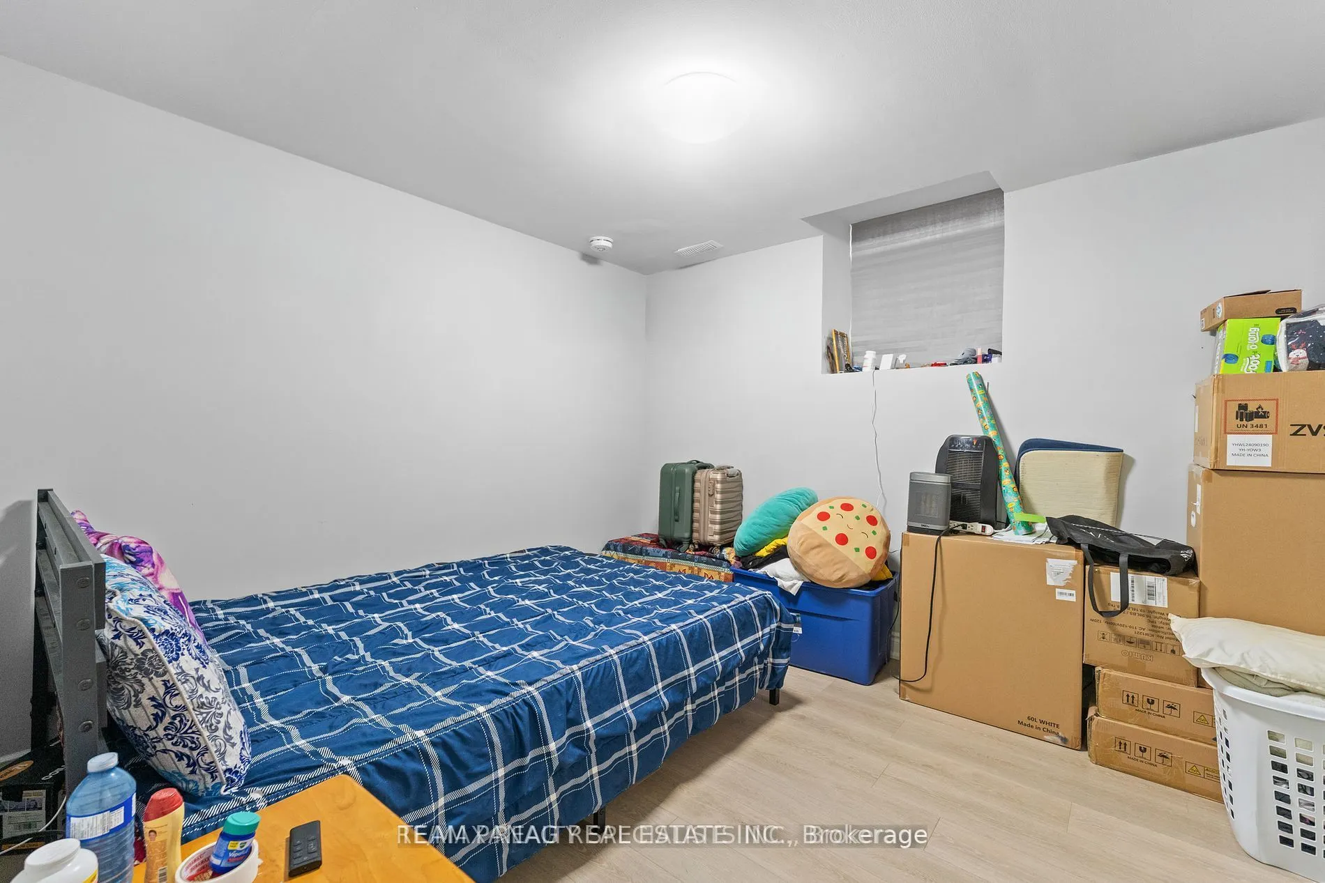17 Bushberry Road