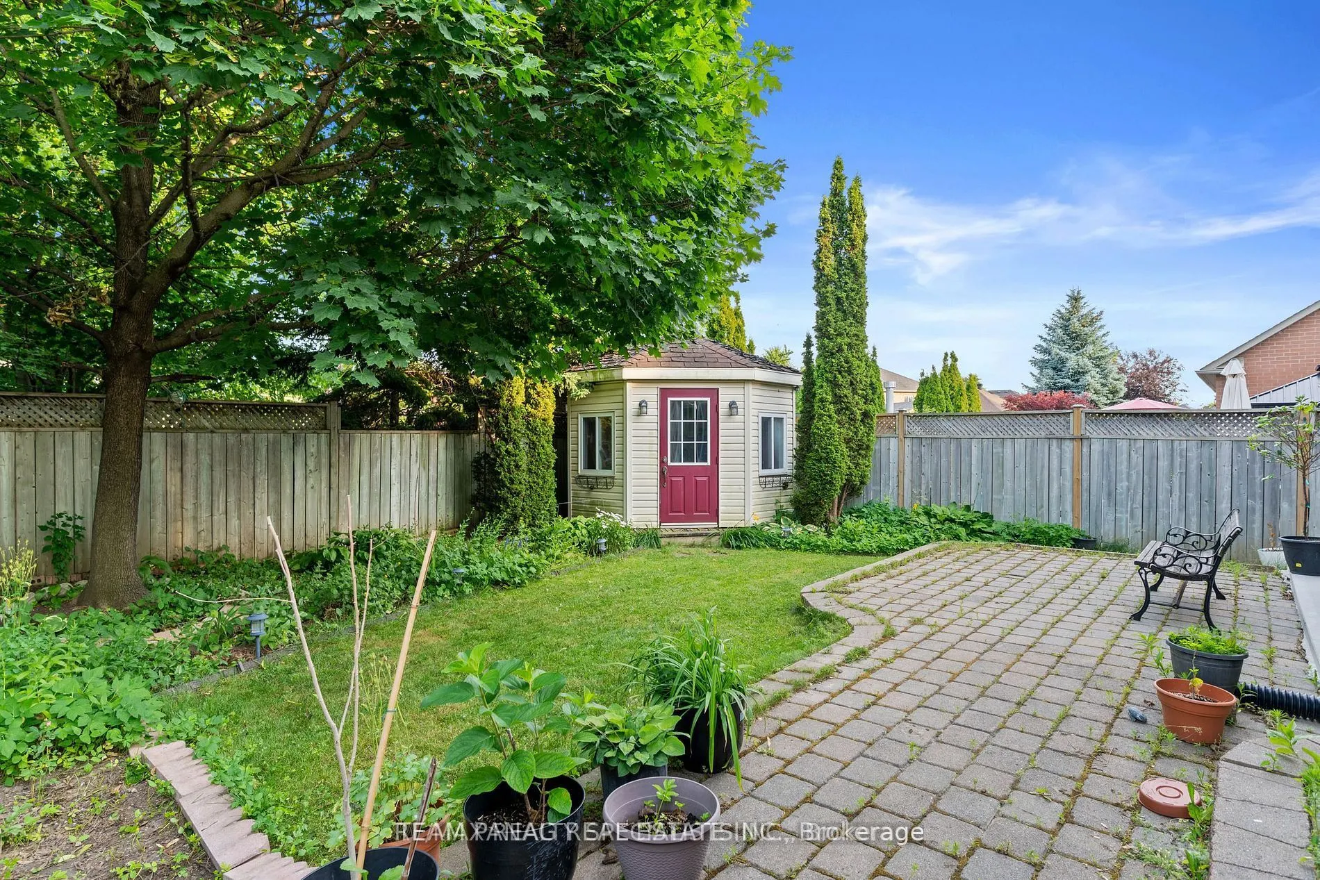 17 Bushberry Road