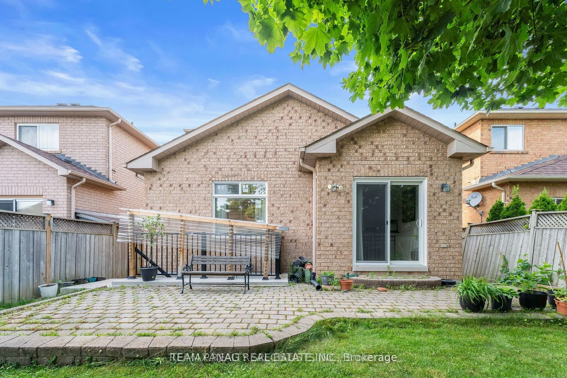 17 Bushberry Road