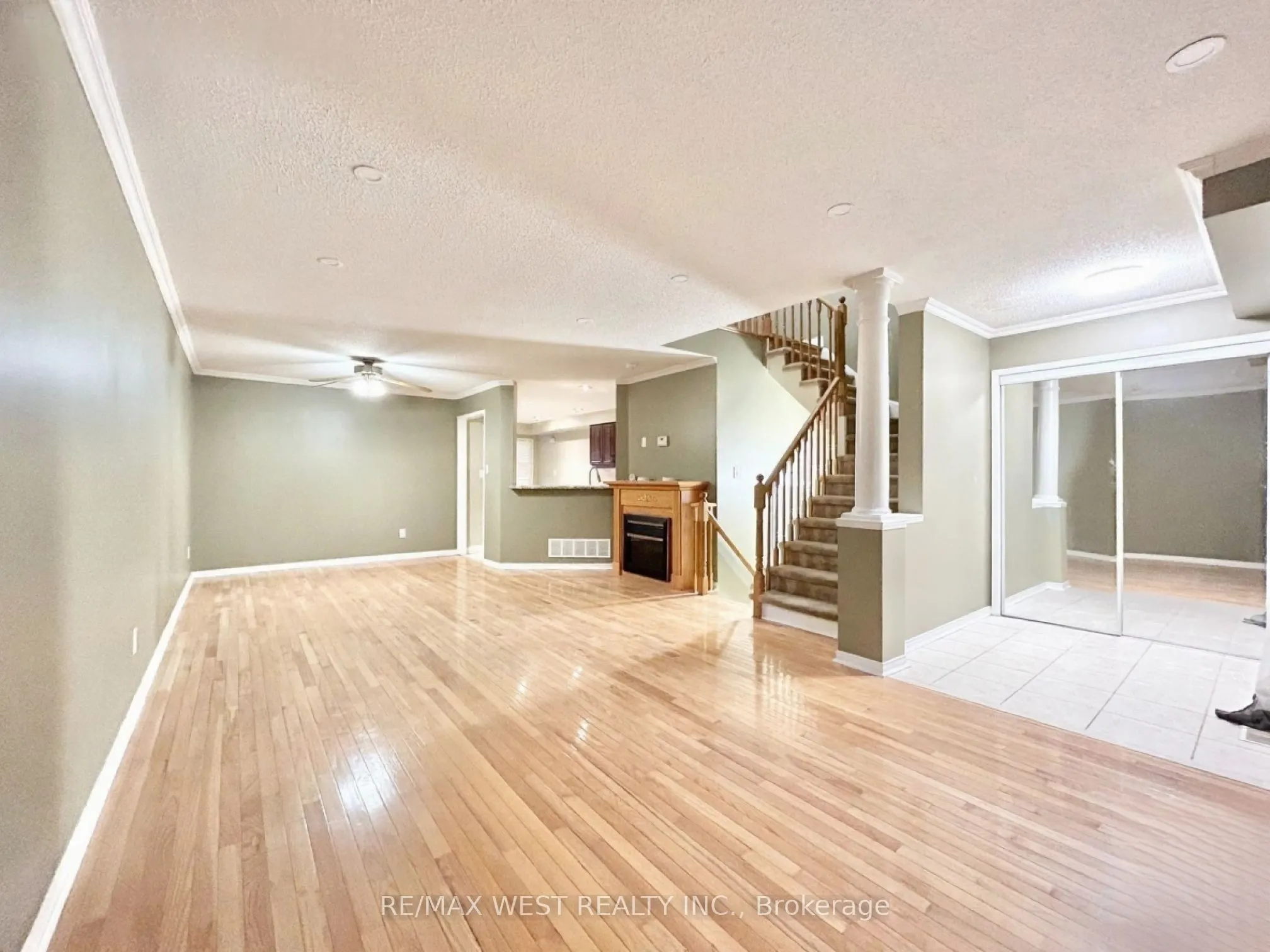 66 Manley Lane, #1