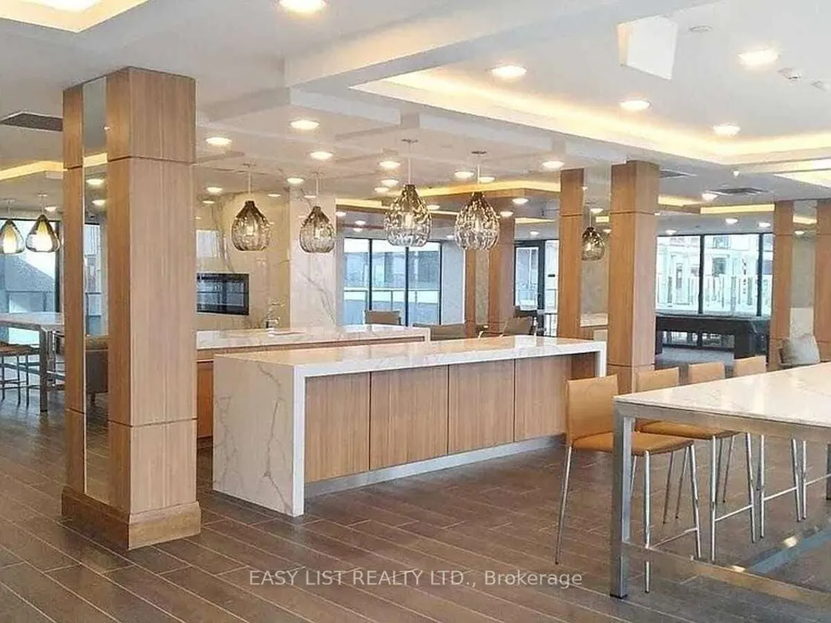 20 Shore Breeze Drive, #2503