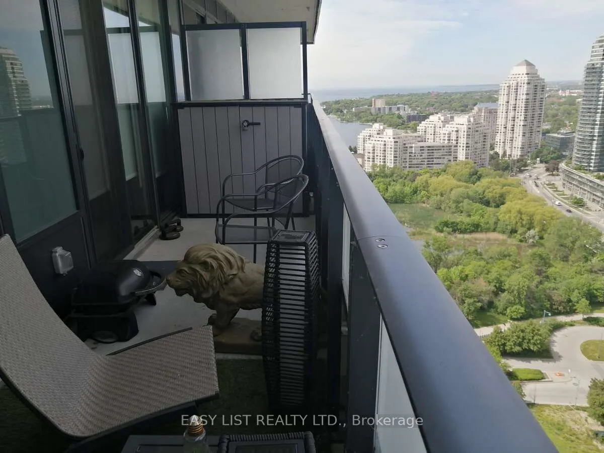 20 Shore Breeze Drive, #2503