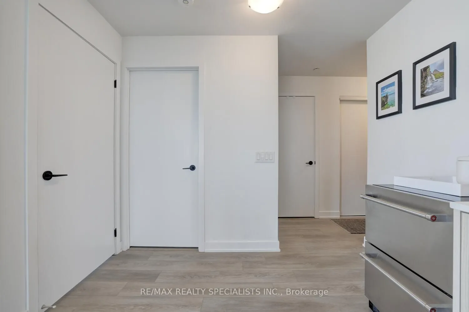 220 Missinnihe Way, #604