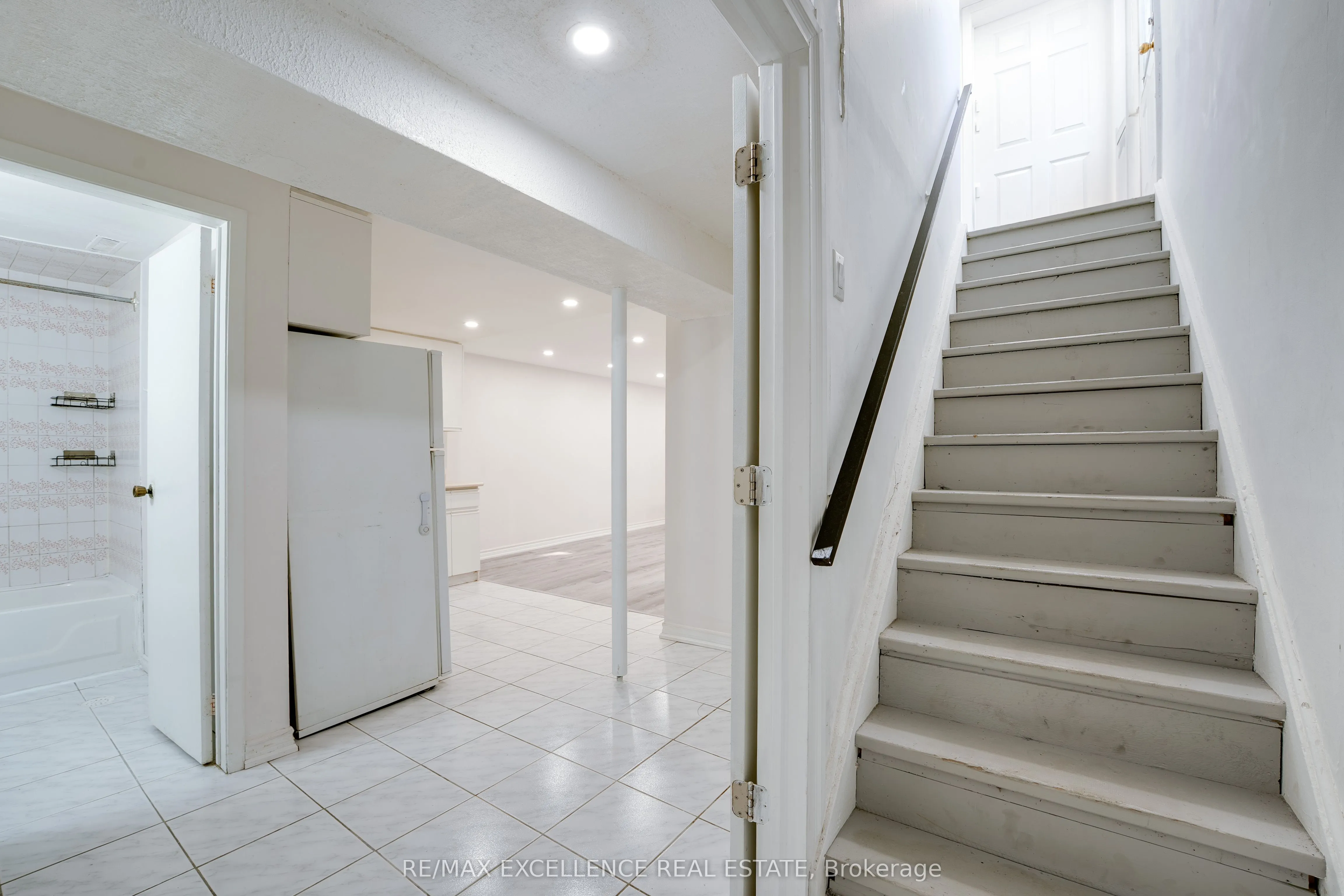 7556 Wildfern Drive