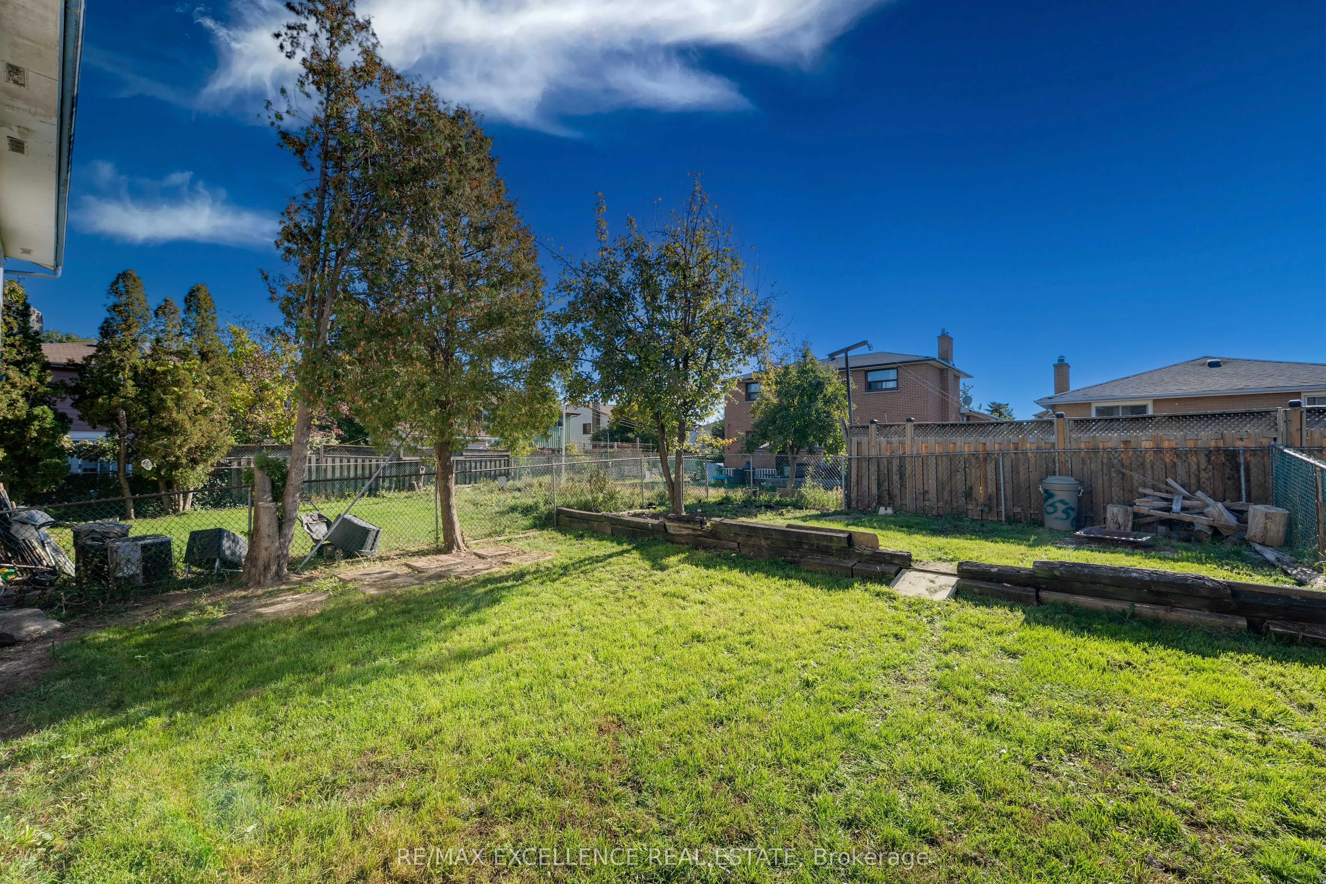 7556 Wildfern Drive