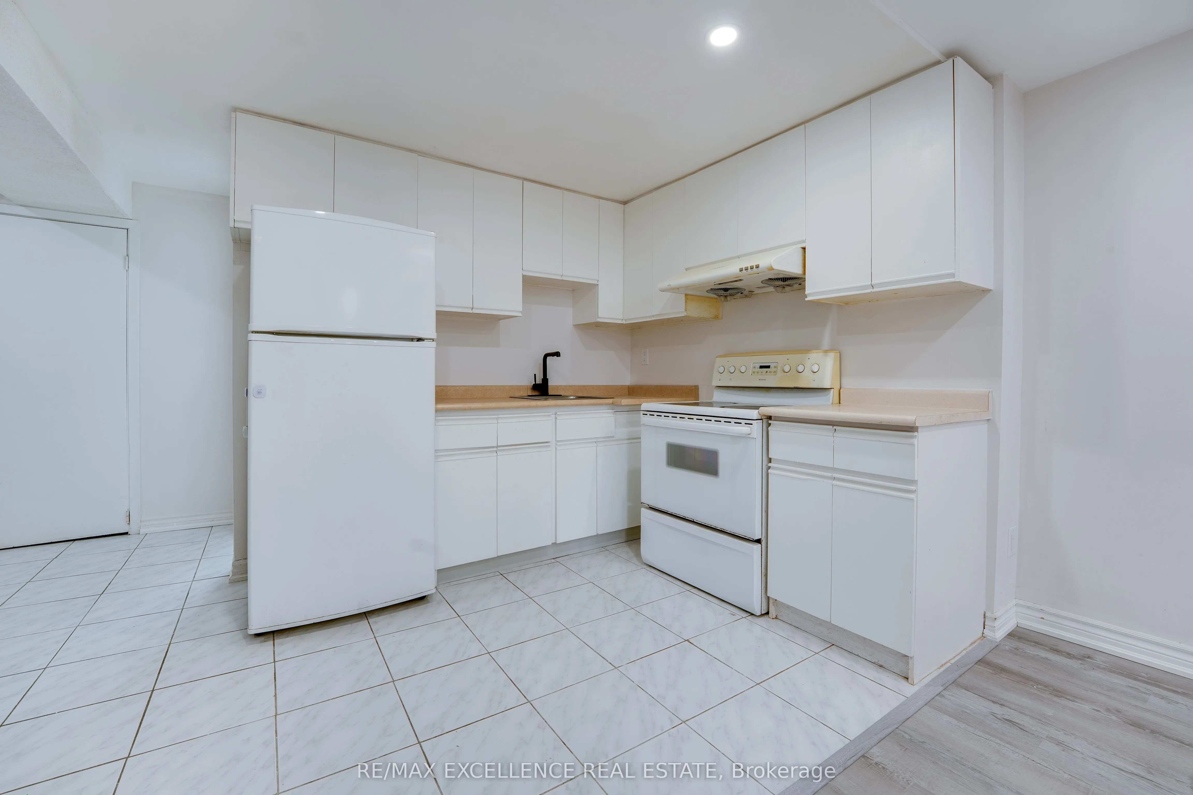 7556 Wildfern Drive