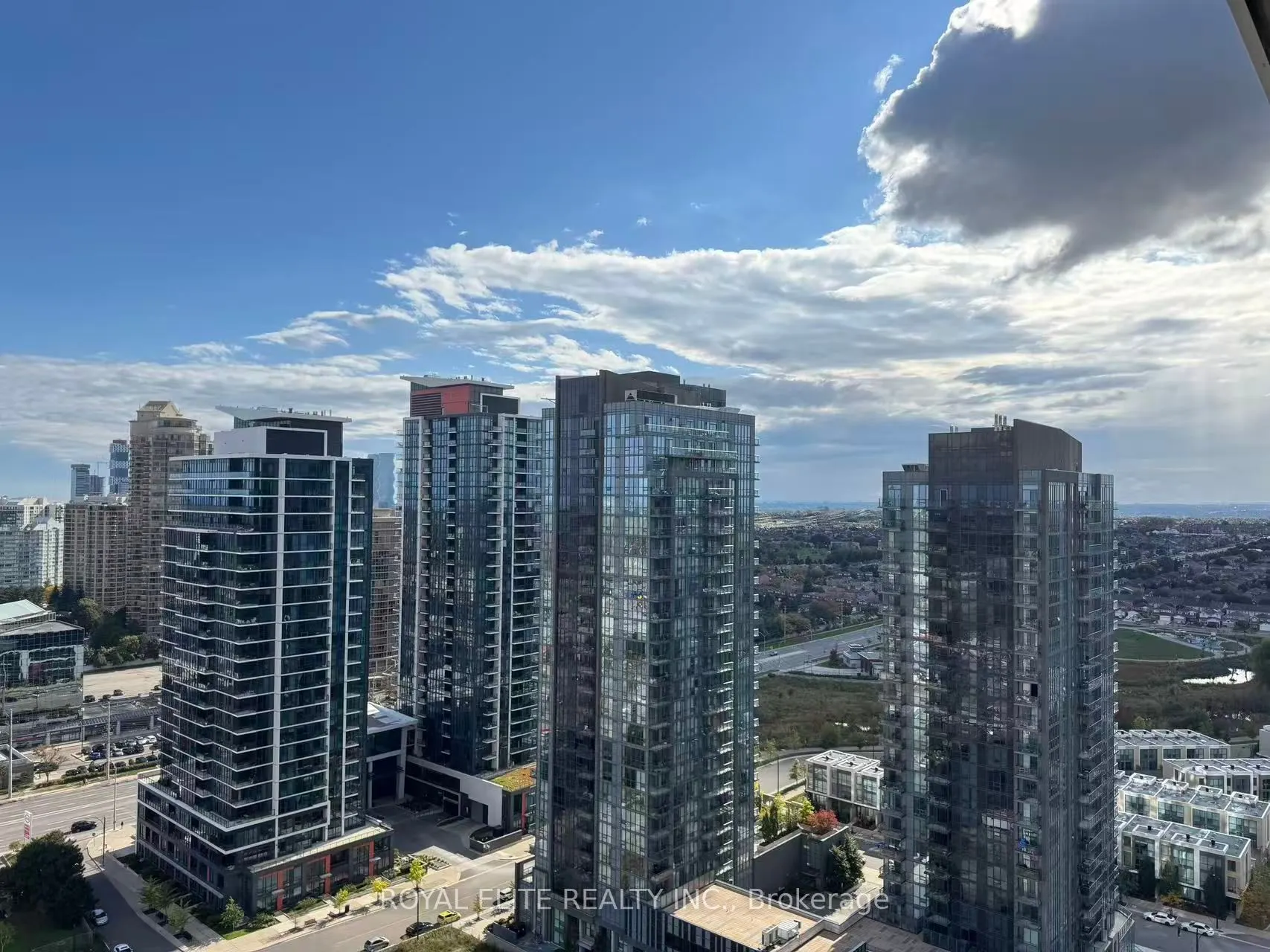 15 Watergarden Drive, #2102