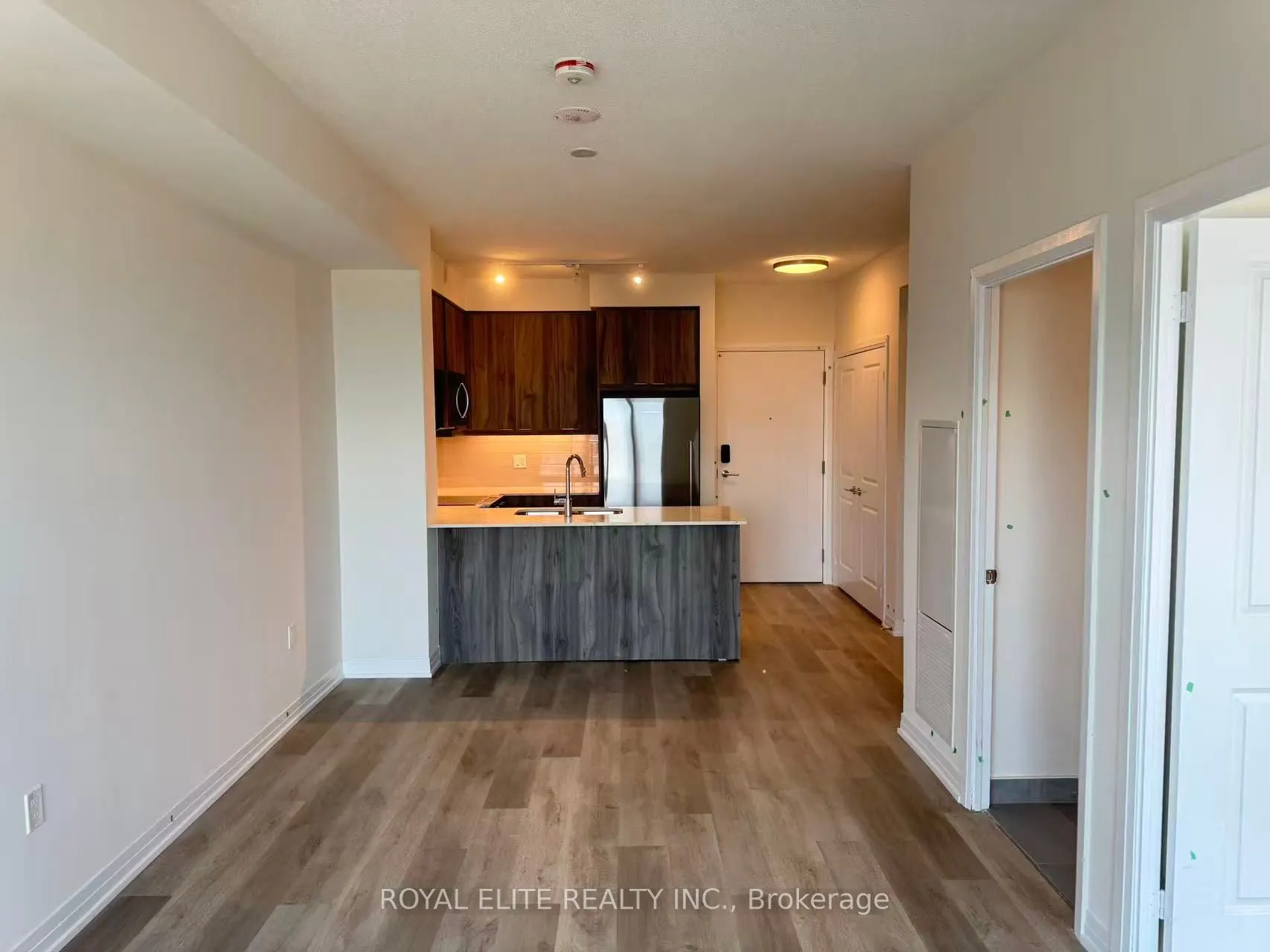 15 Watergarden Drive, #2102