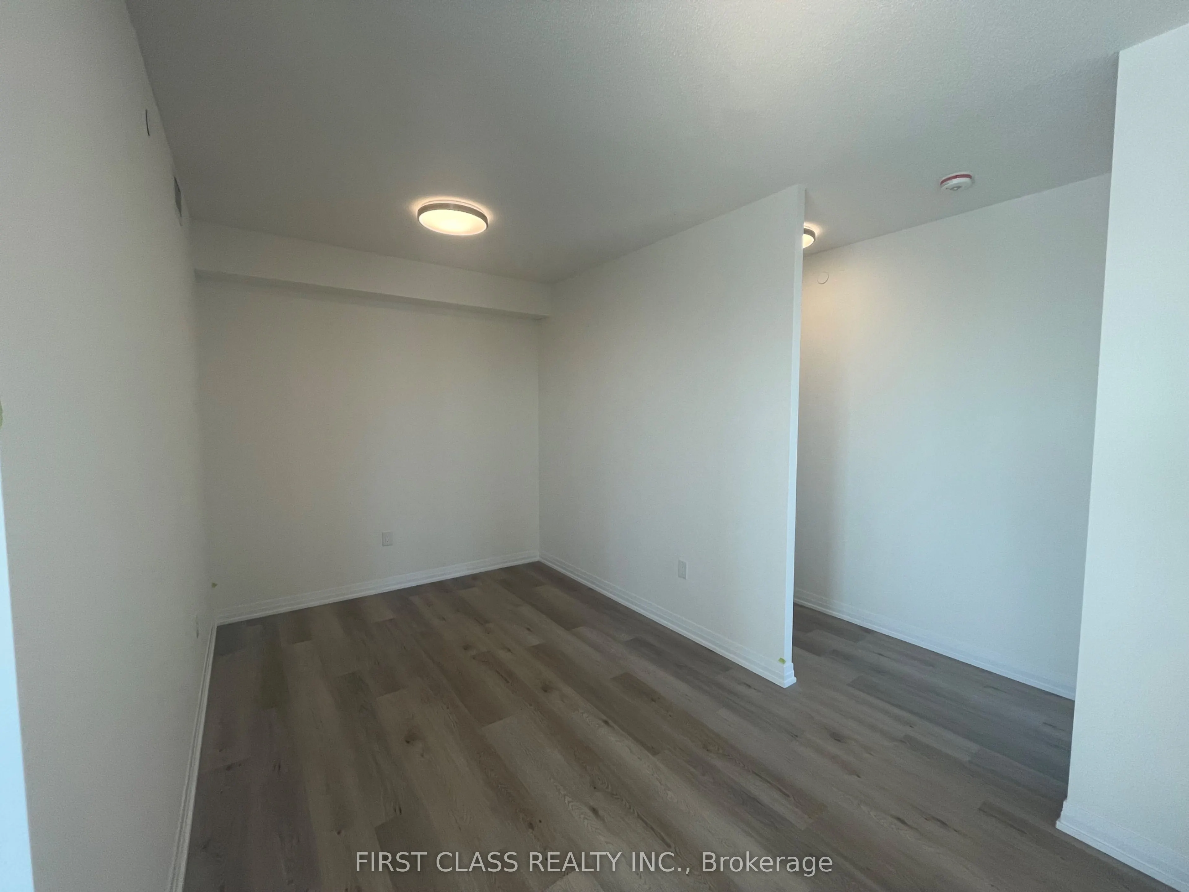 15 Watergarden Drive, #1201