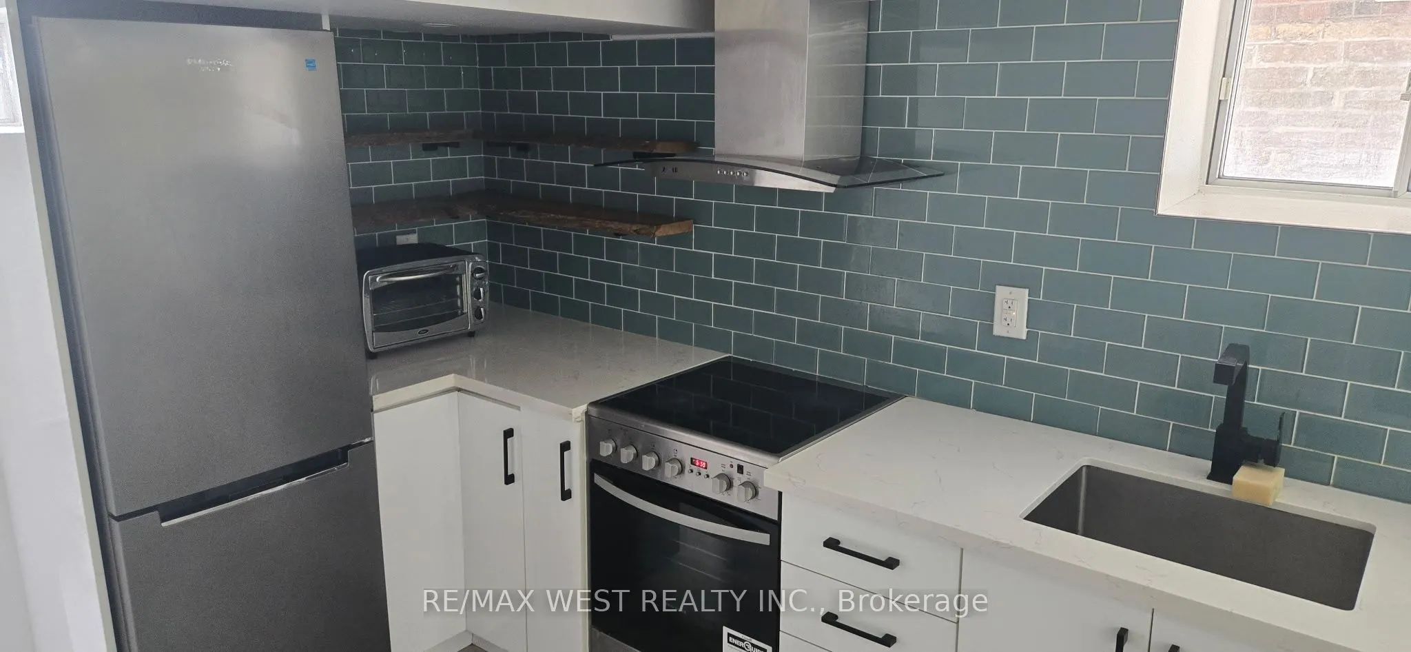 450 Glenlake Avenue, #Lower