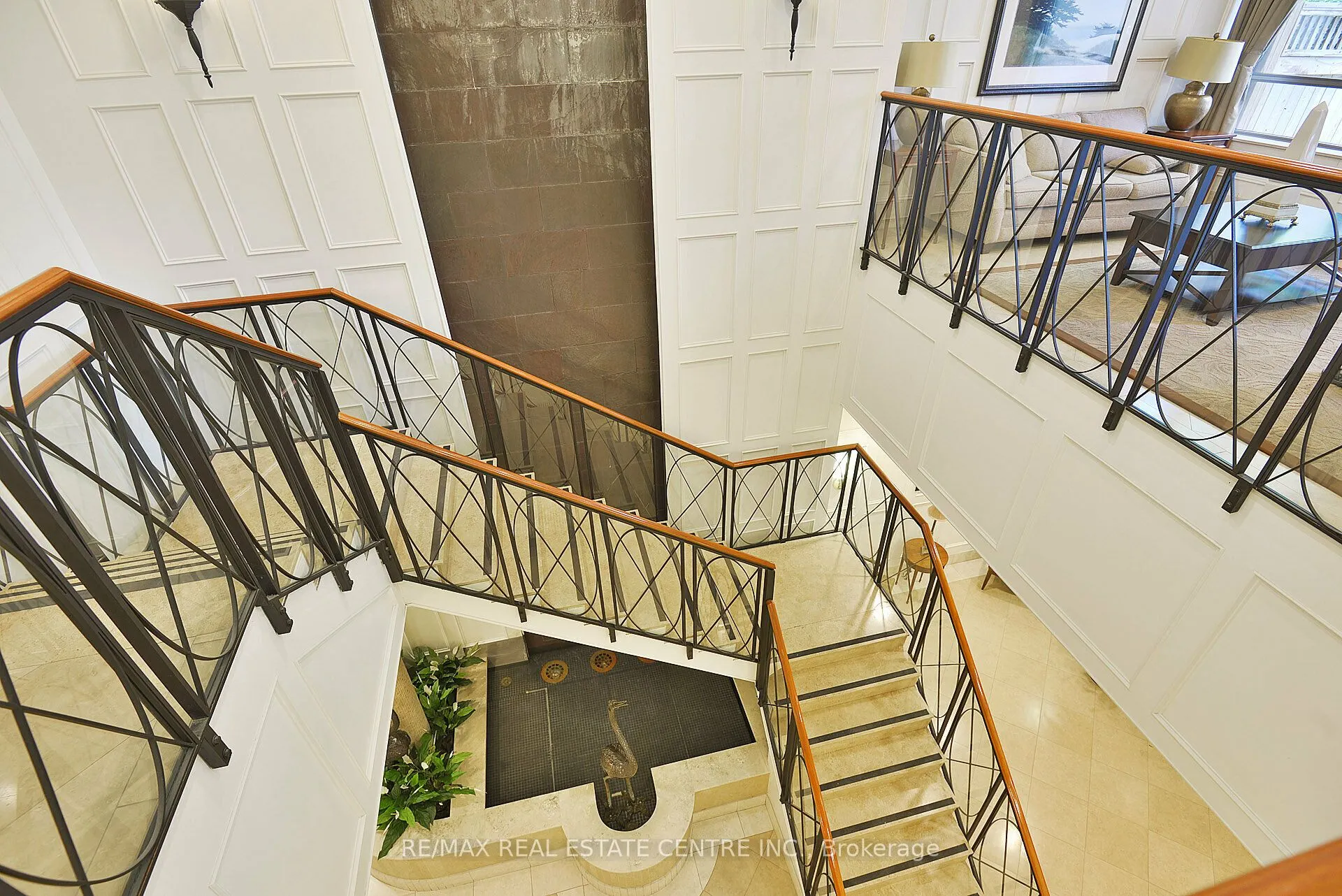 5233 Dundas Street W, #1227