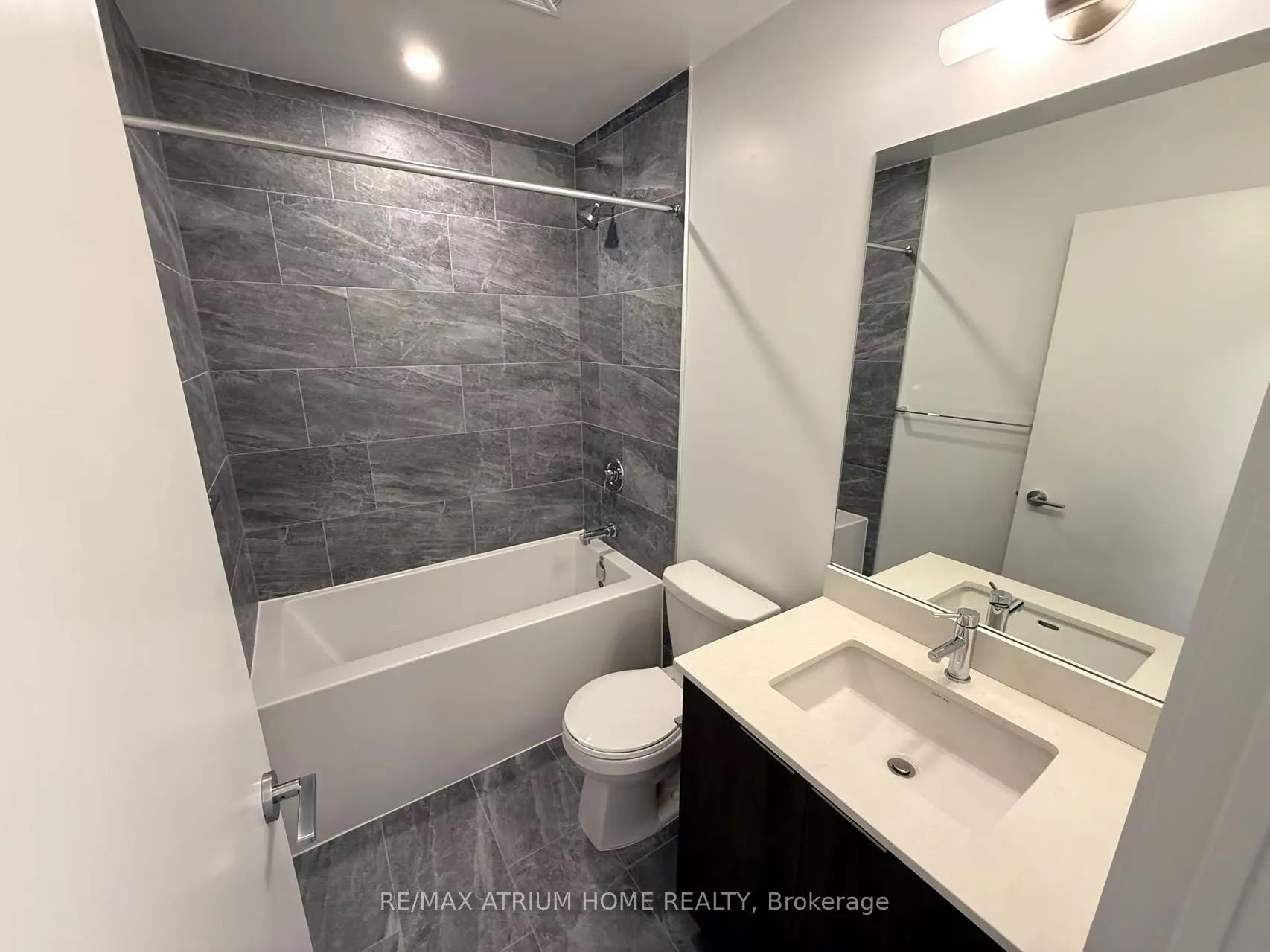 395 square one Drive, #407