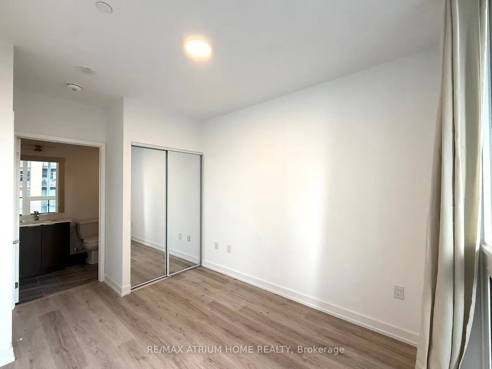 395 square one Drive, #407