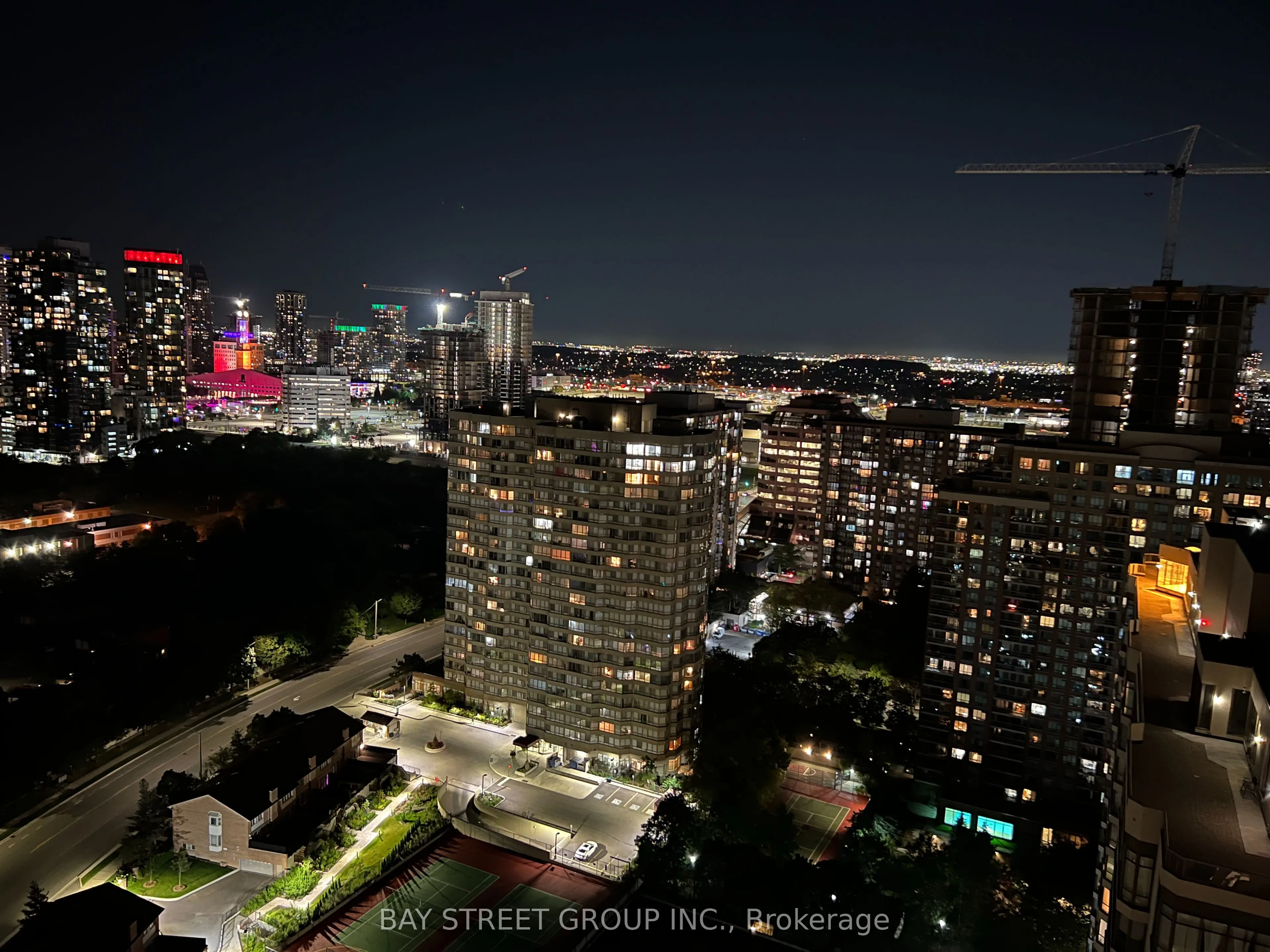 36 Elm Drive W, #2910