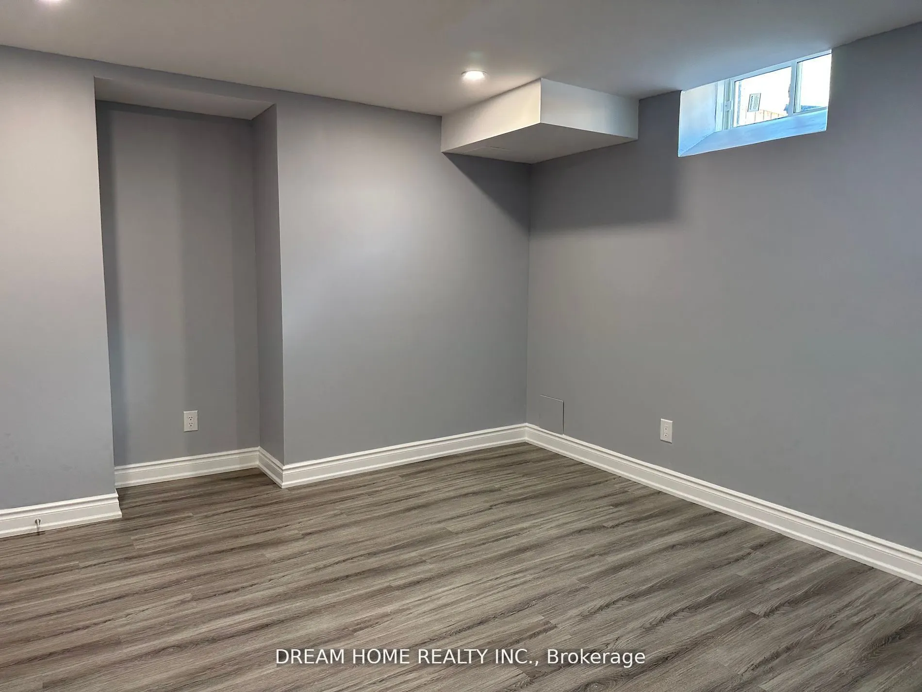 11 Argelia Crescent E