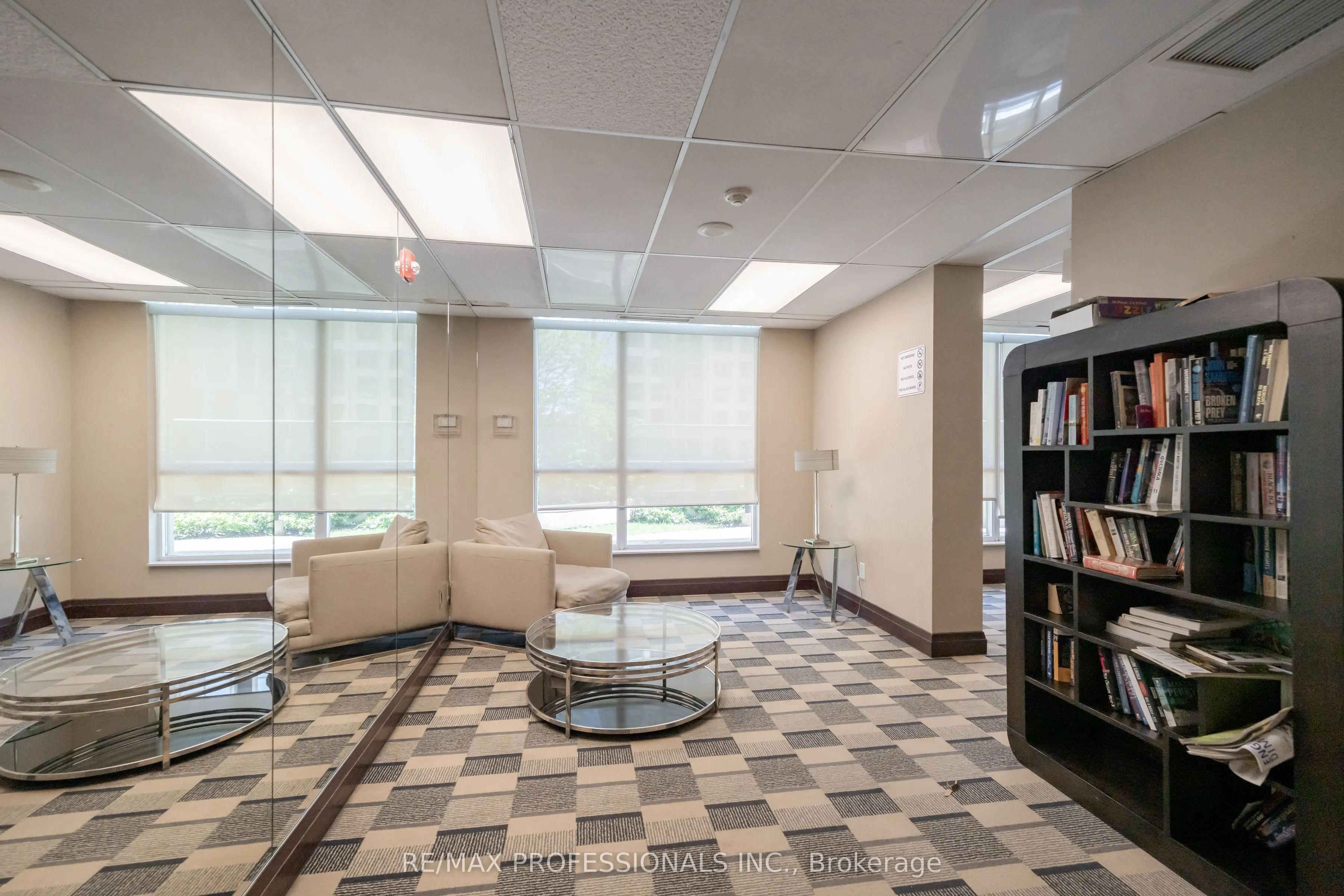 208 Enfield Place, #1703