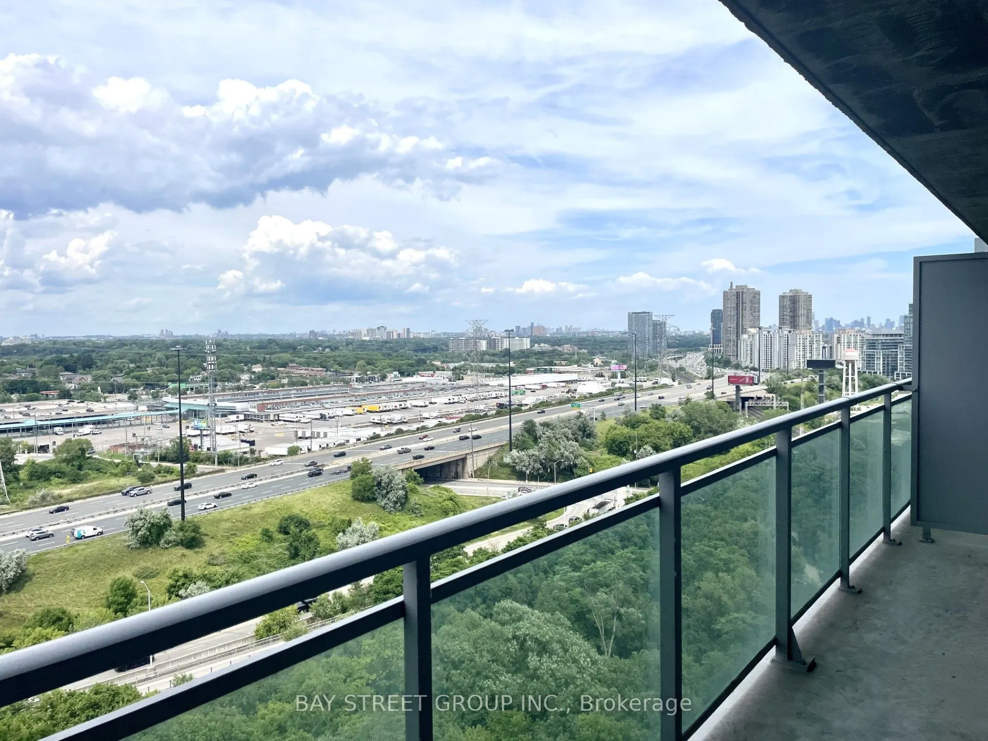 165 Legion Road N, #1634