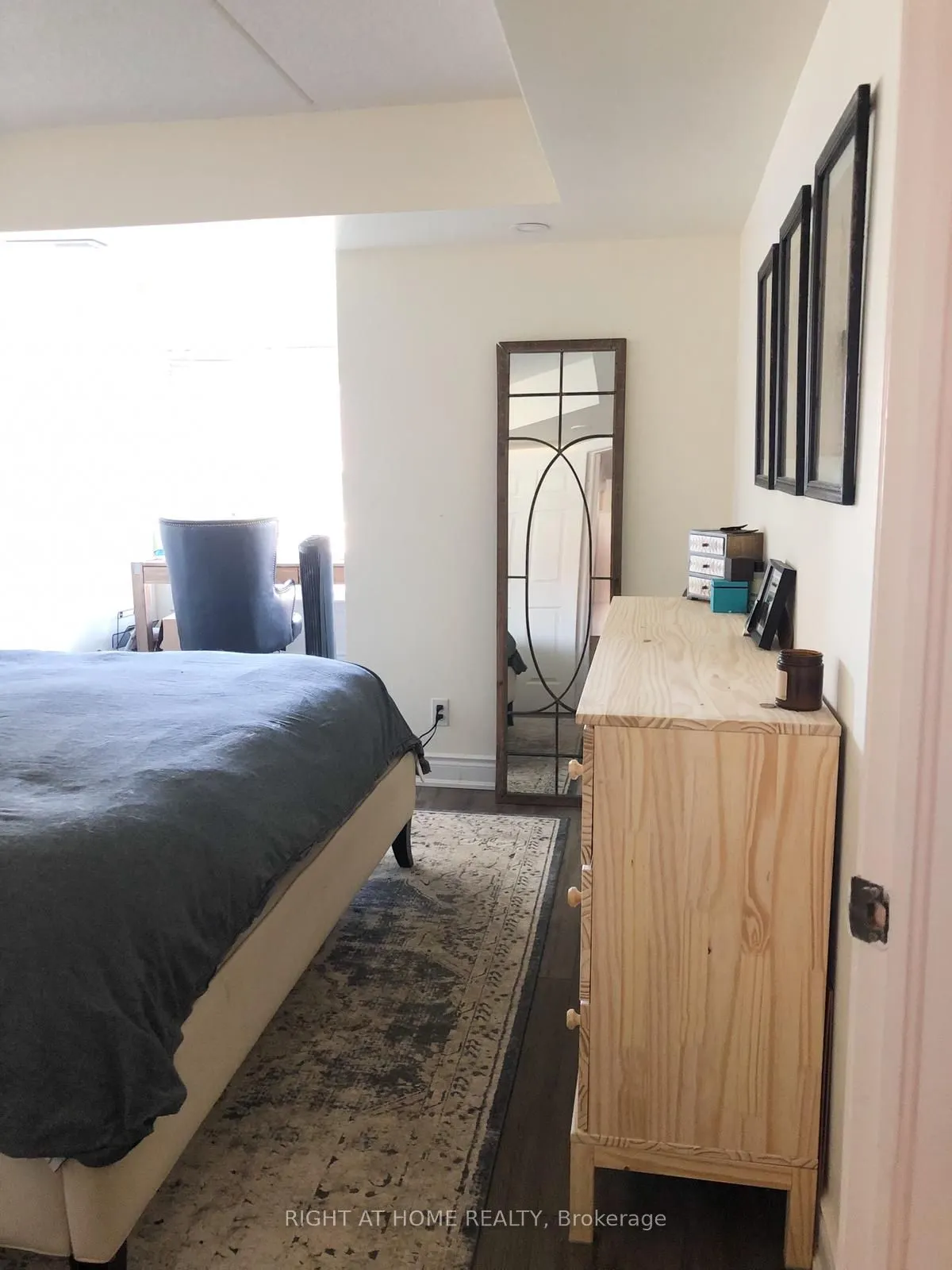 1480 Bishops Gate E, #105