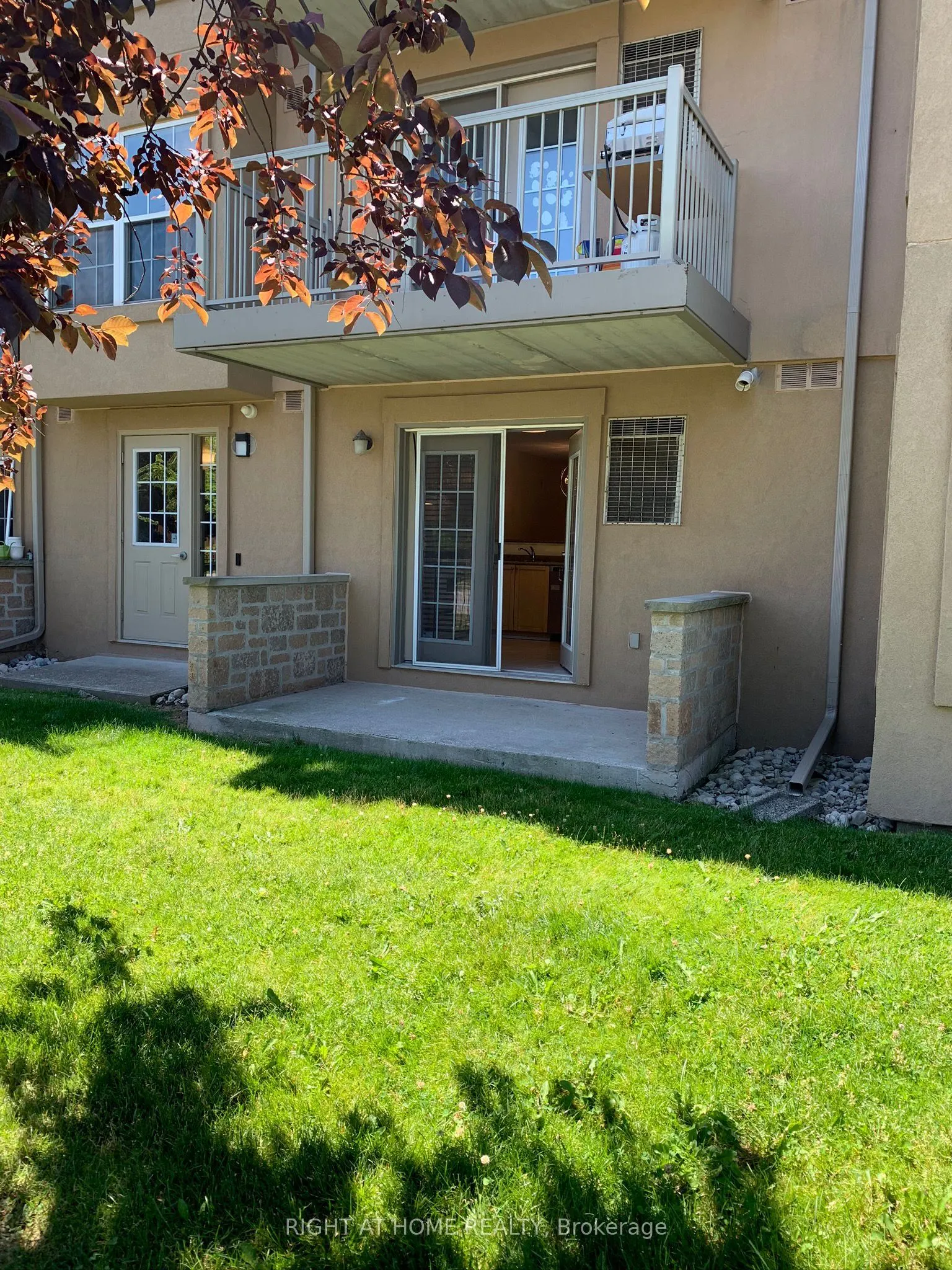 1480 Bishops Gate E, #105