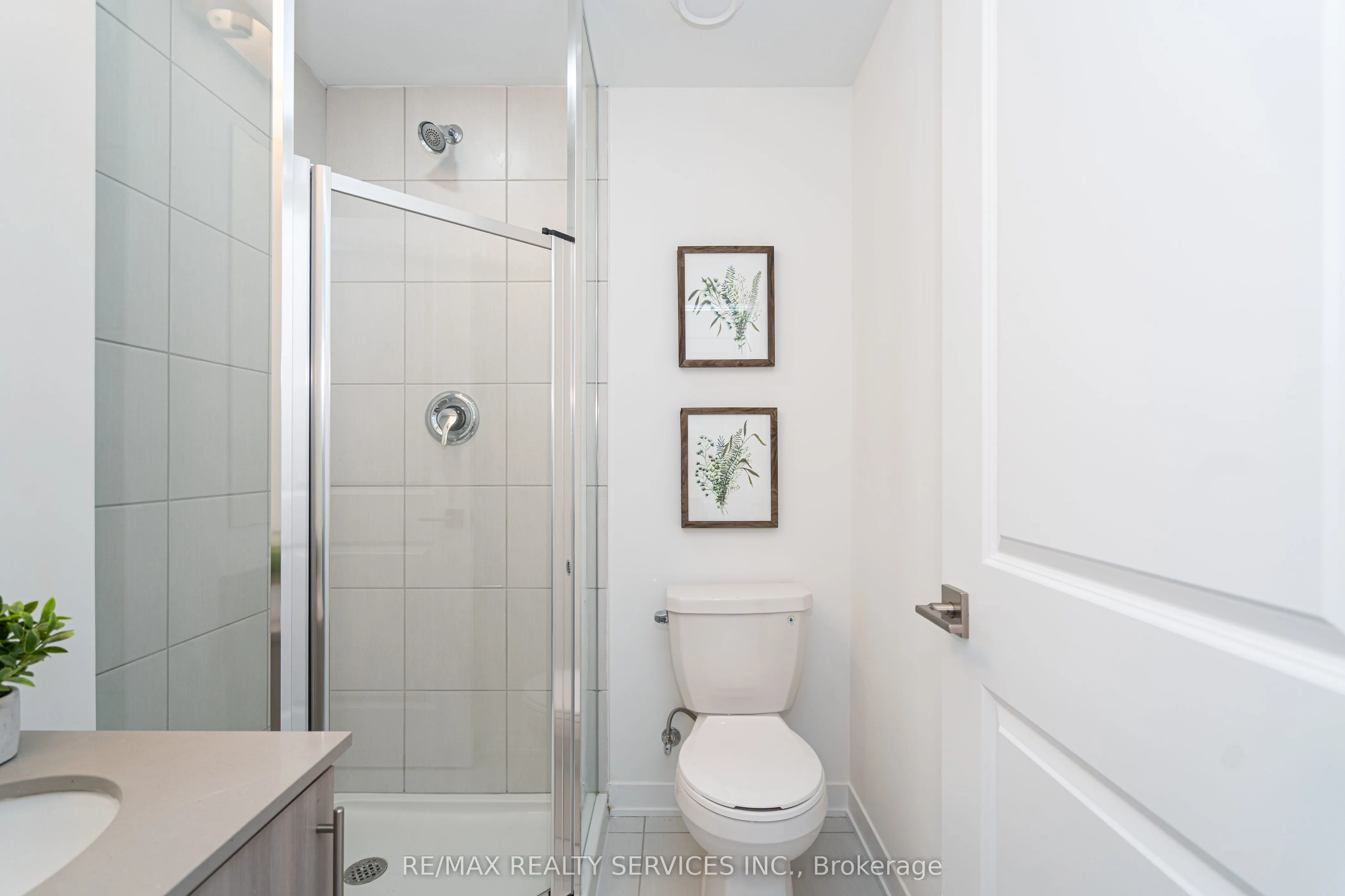 4017 Hickory Drive, #16