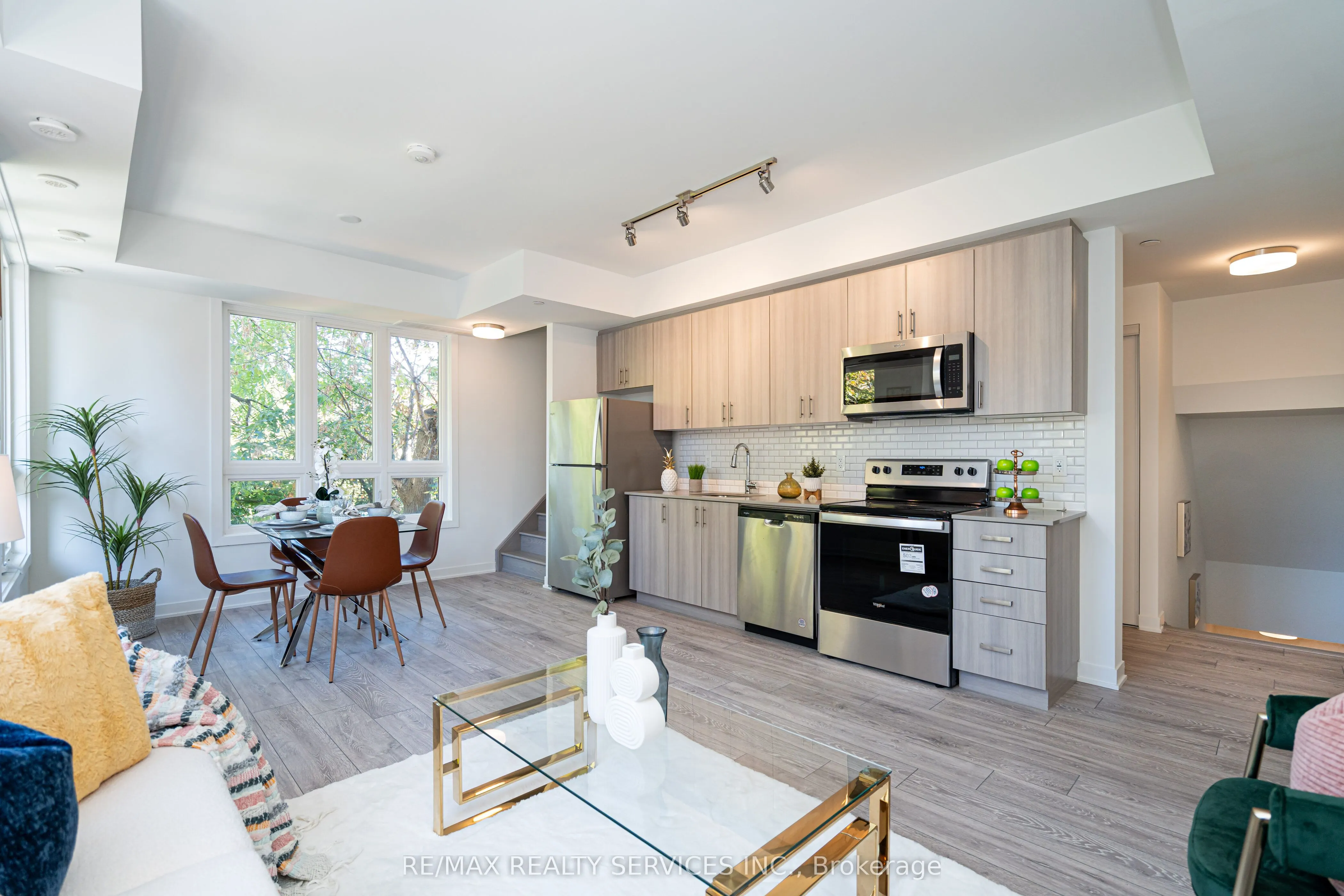 4017 Hickory Drive, #16