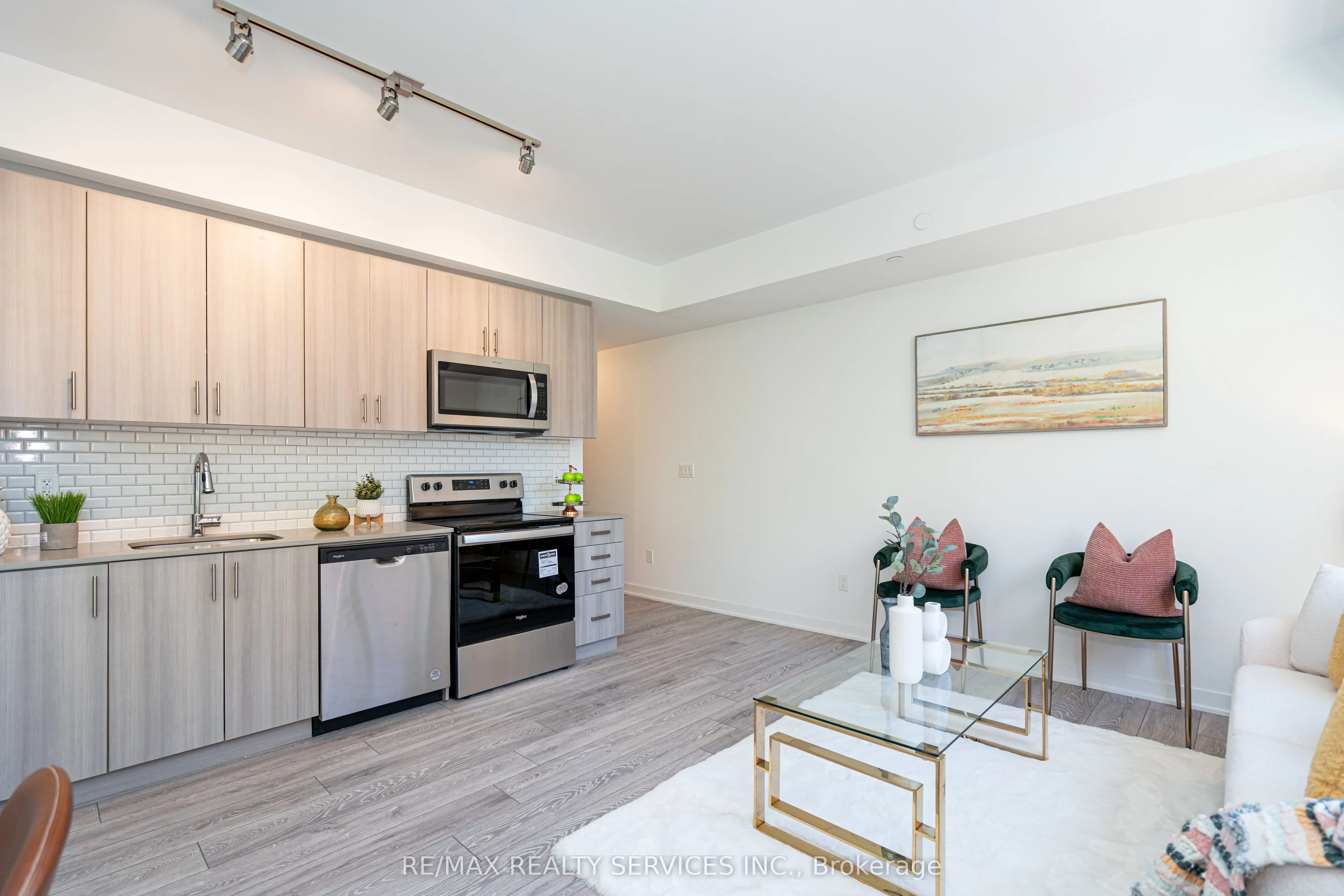 4017 Hickory Drive, #16