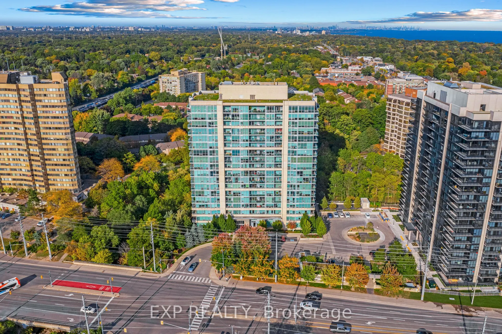 1055 Southdown Road, #611