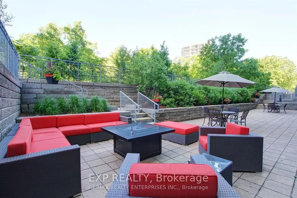 1055 Southdown Road, #611