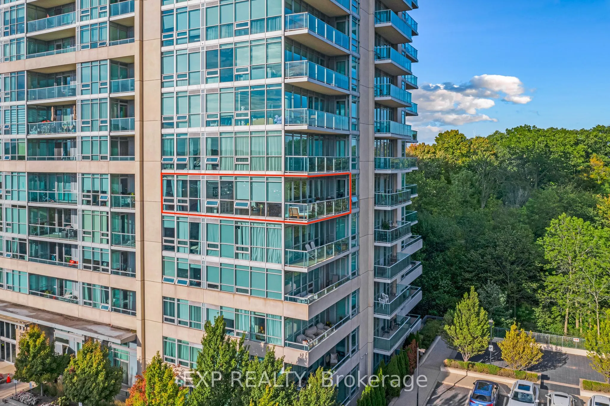 1055 Southdown Road, #611