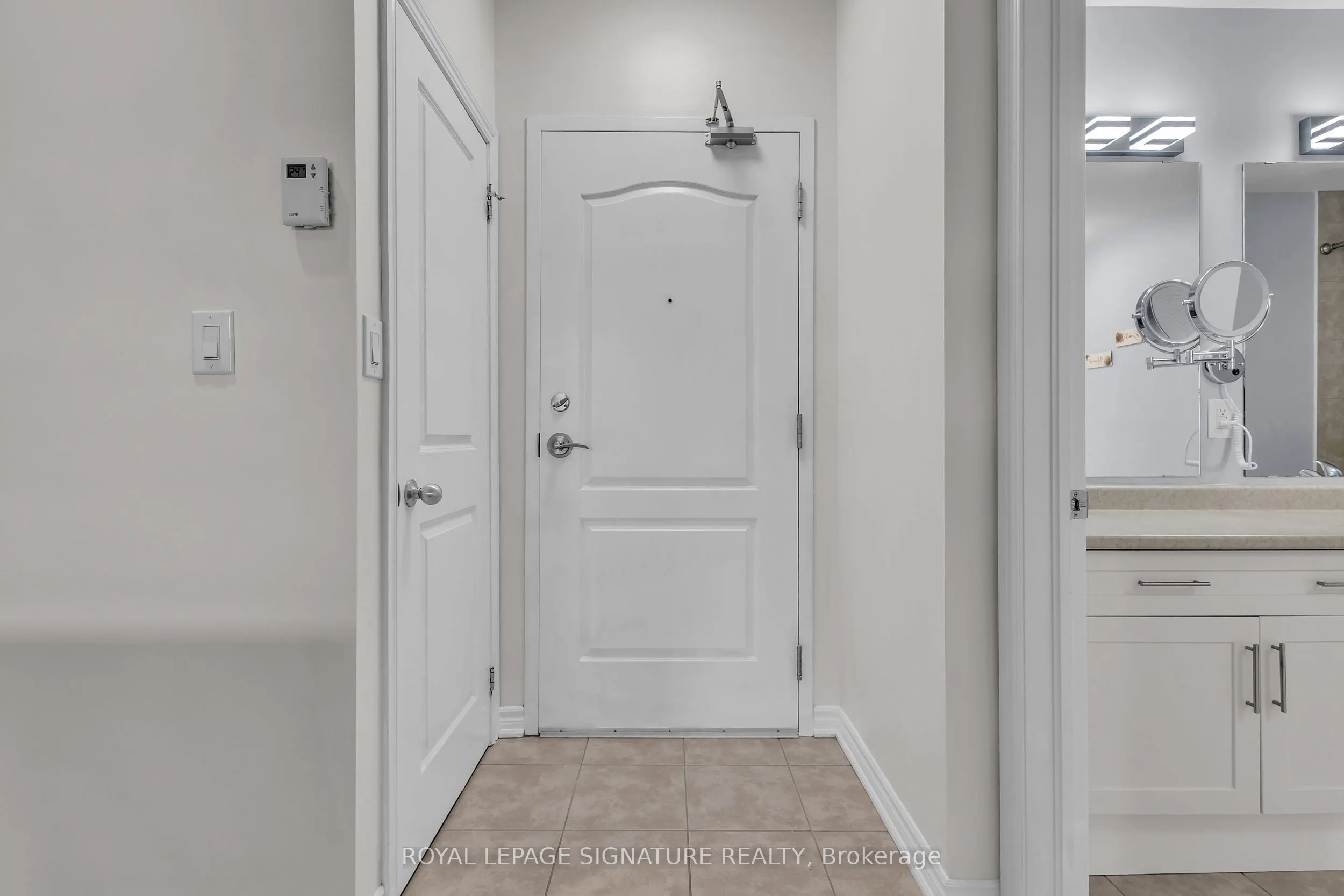 5327 Upper Middle Road W, #504