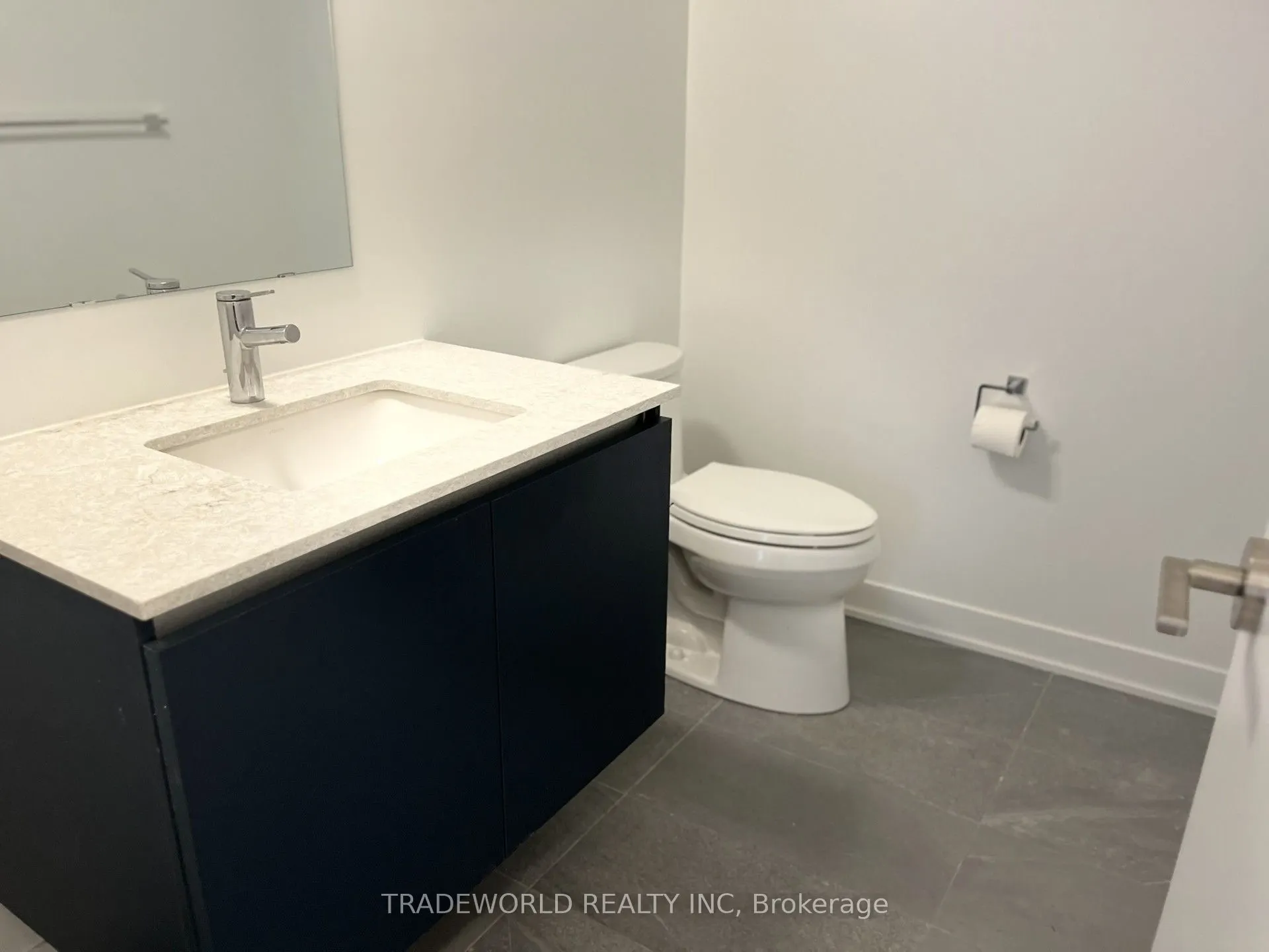 3020 Trailside Drive, #127