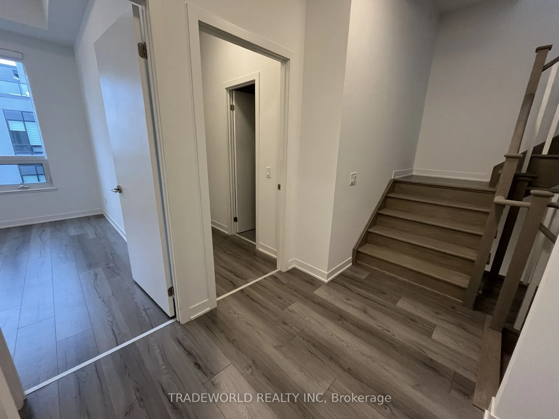 3020 Trailside Drive, #127