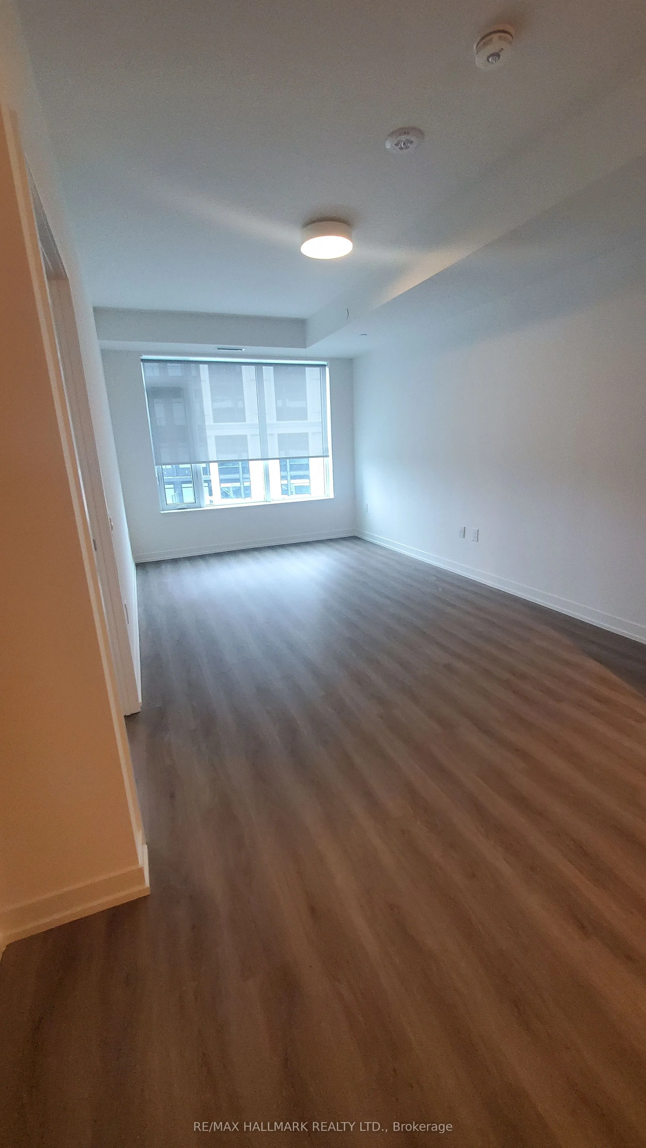2485 Eglinton Avenue W, #808