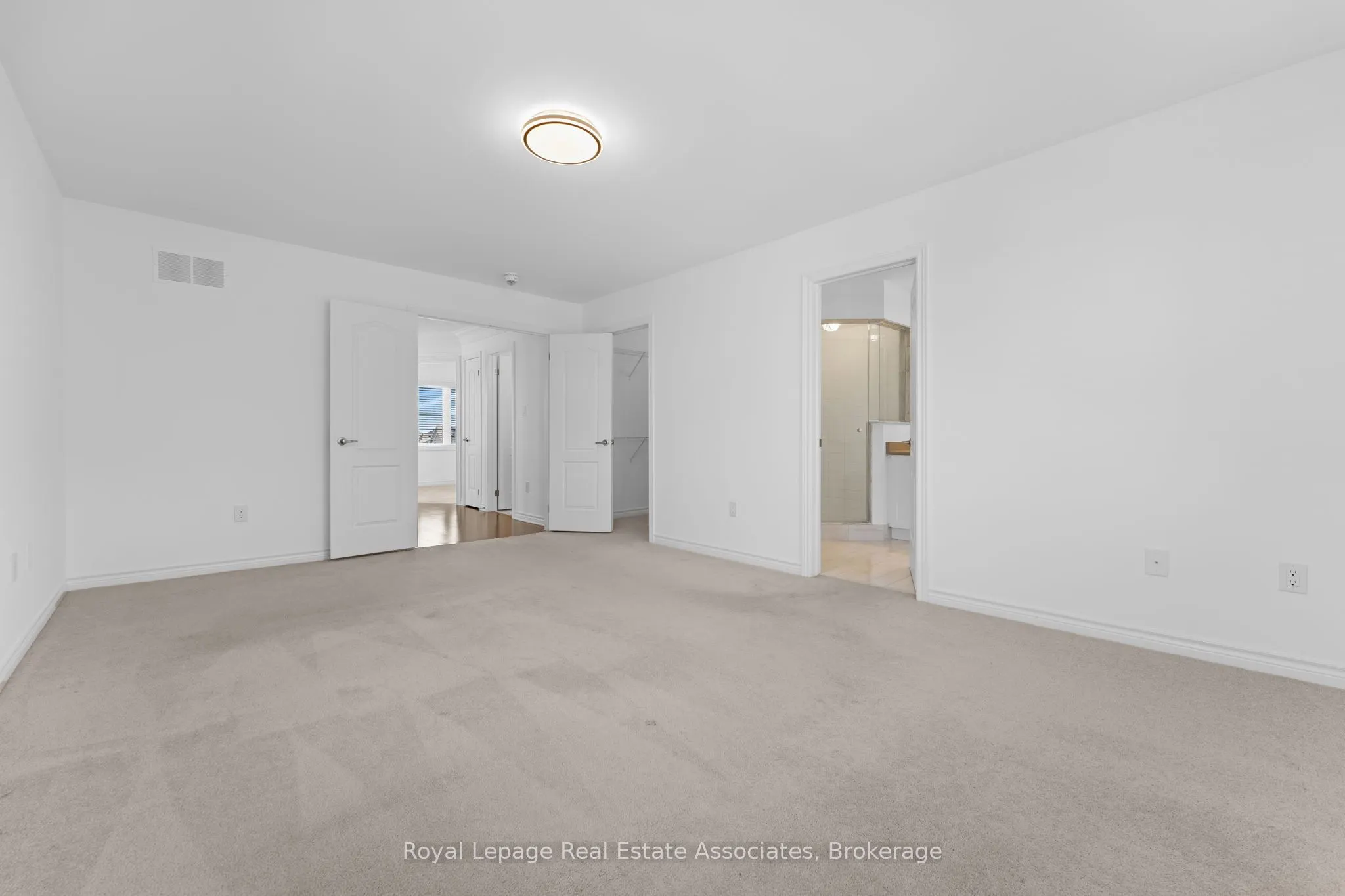 8 Sierra Crescent
