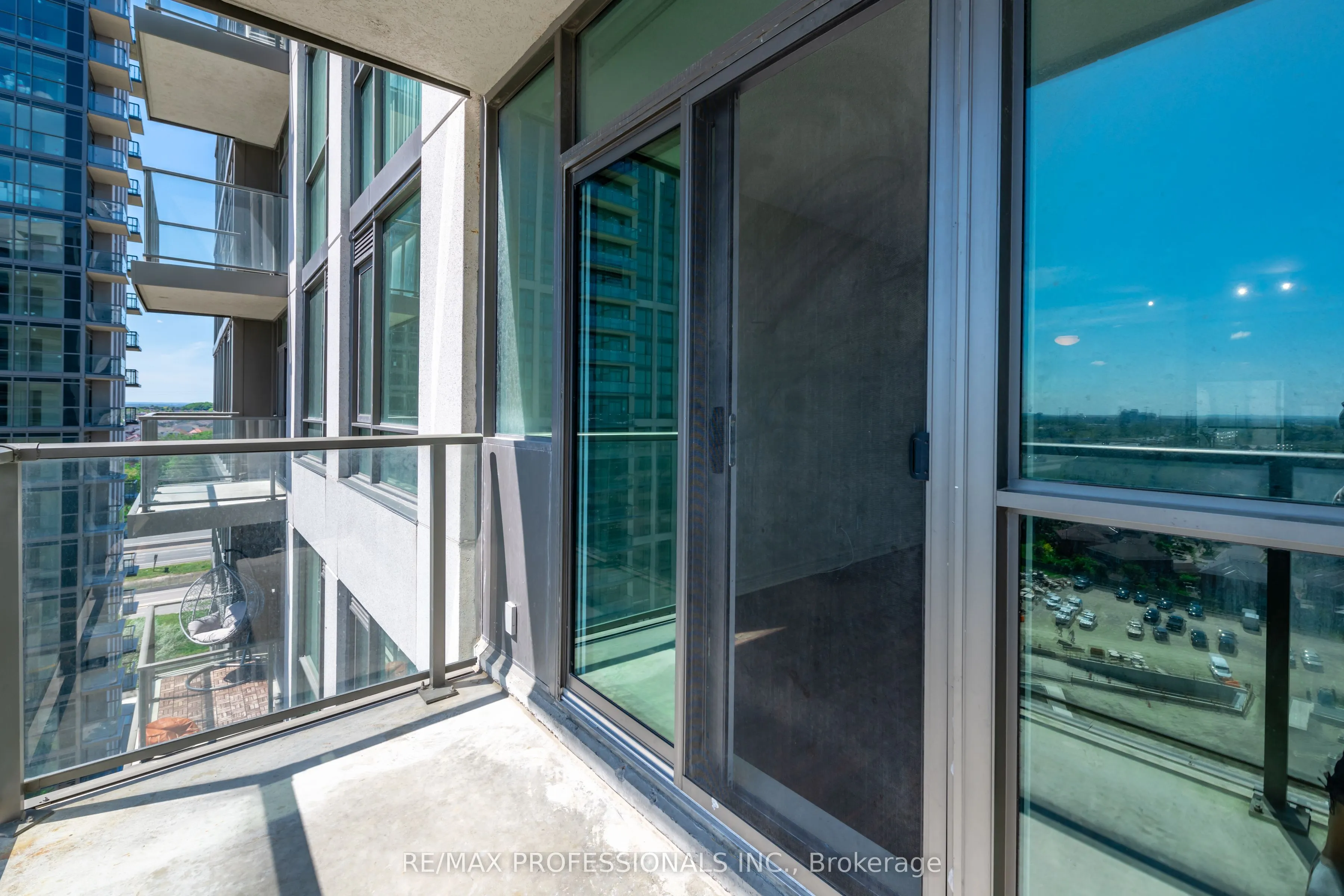 339 Rathburn Road, #1511