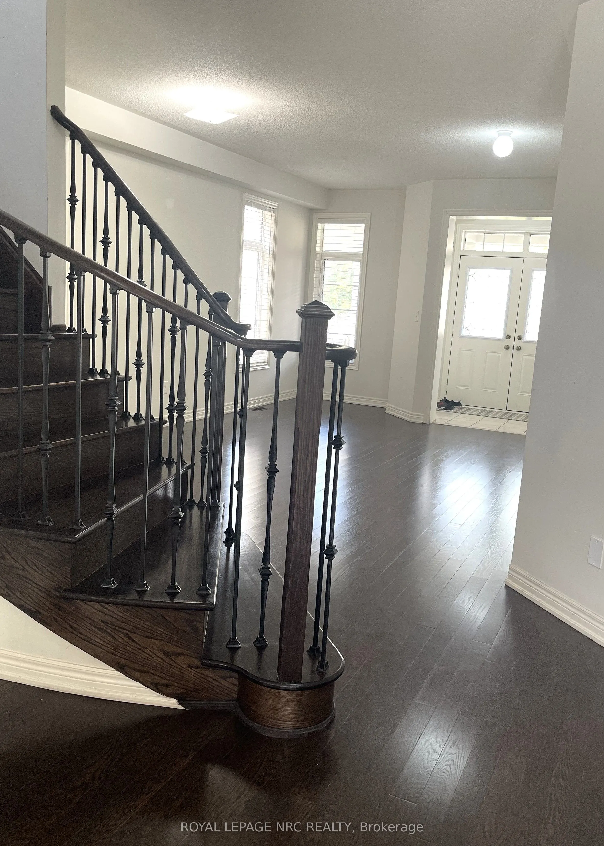 84 Lola Crescent
