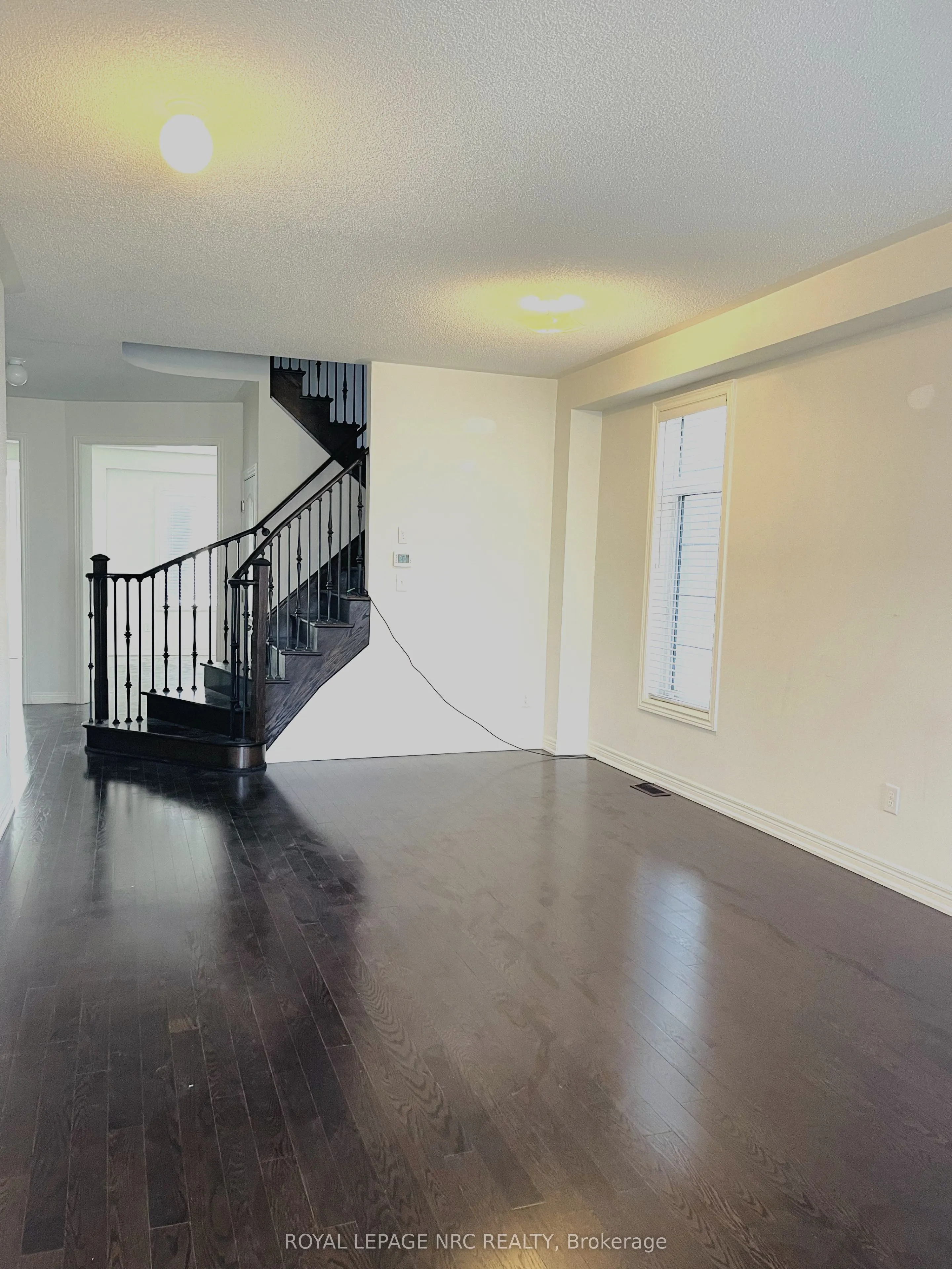 84 Lola Crescent
