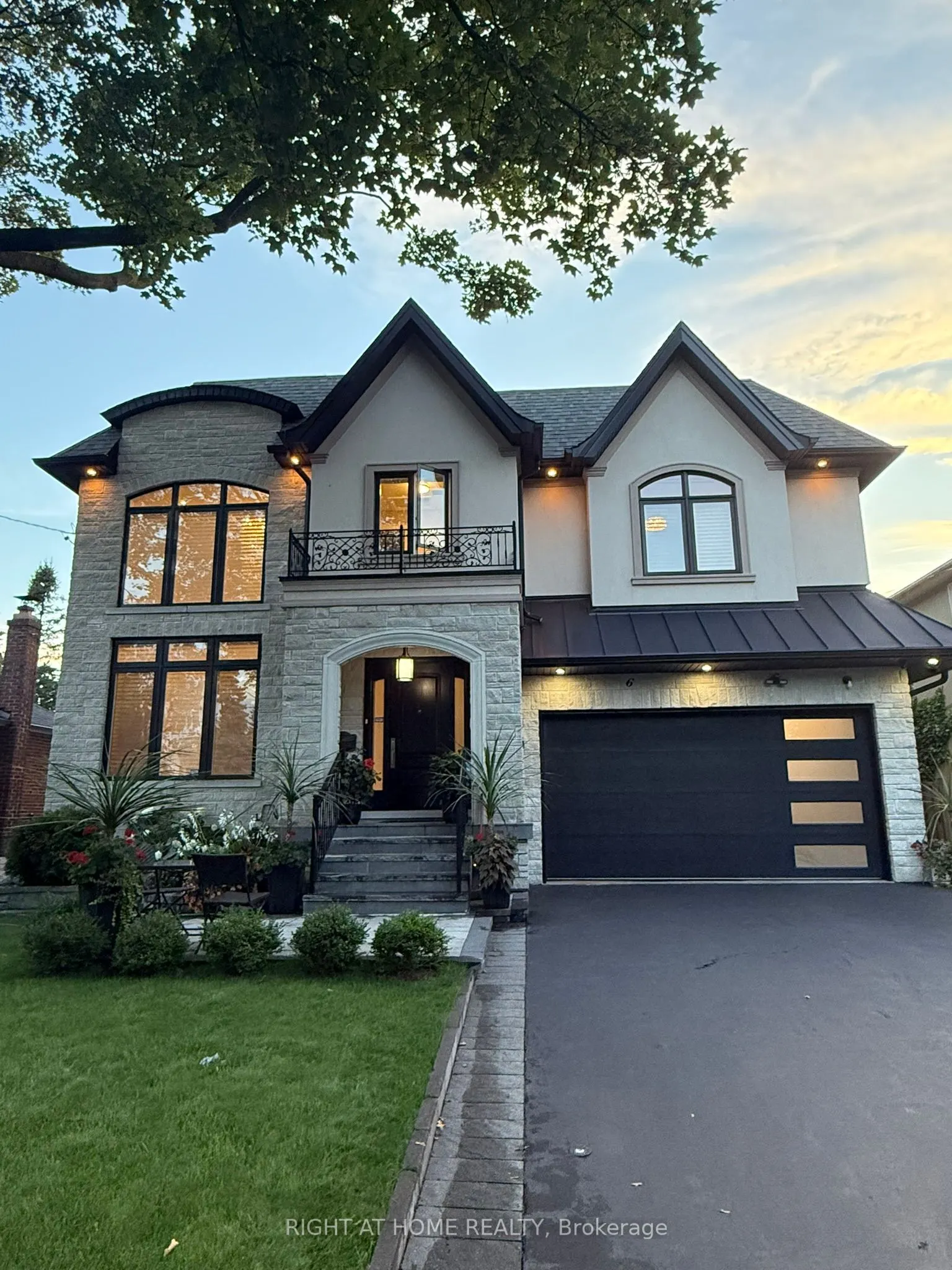 6 Burnelm Drive