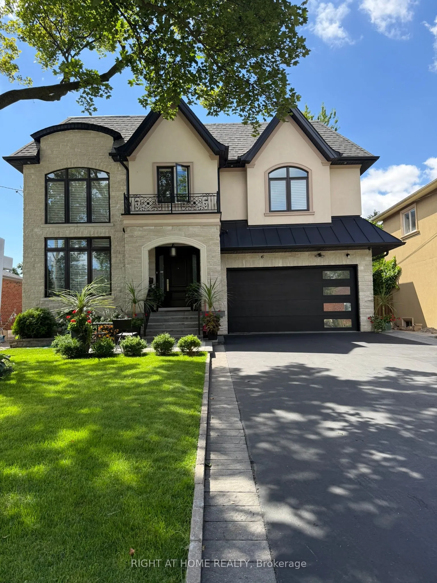 6 Burnelm Drive