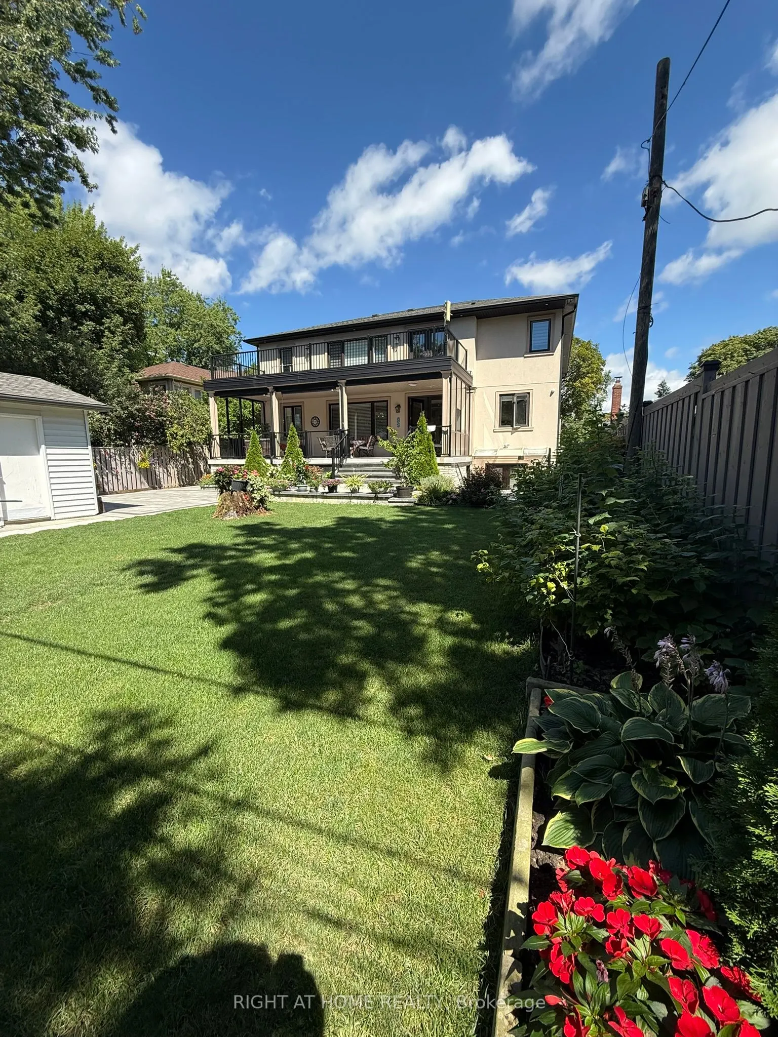 6 Burnelm Drive