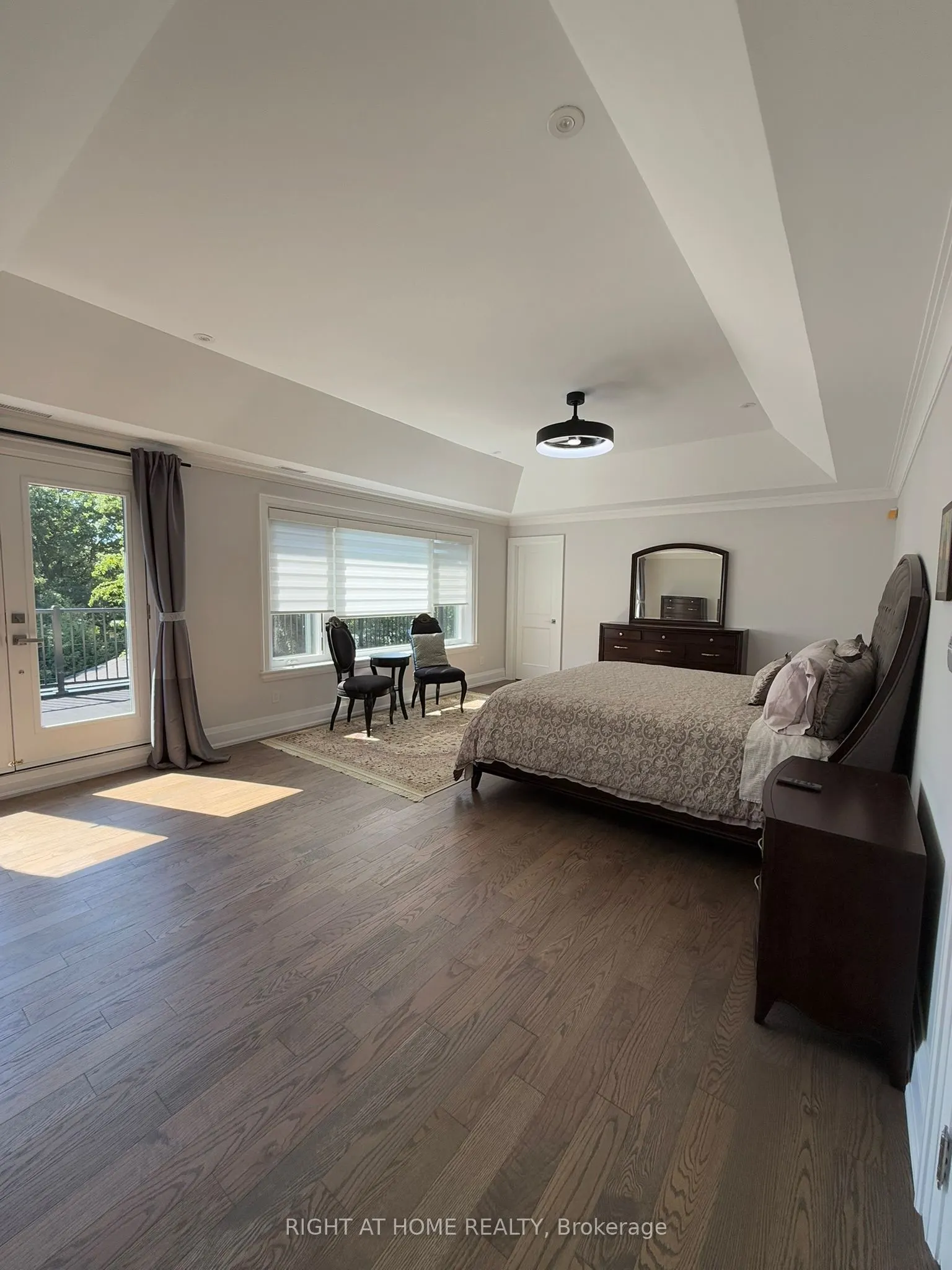 6 Burnelm Drive