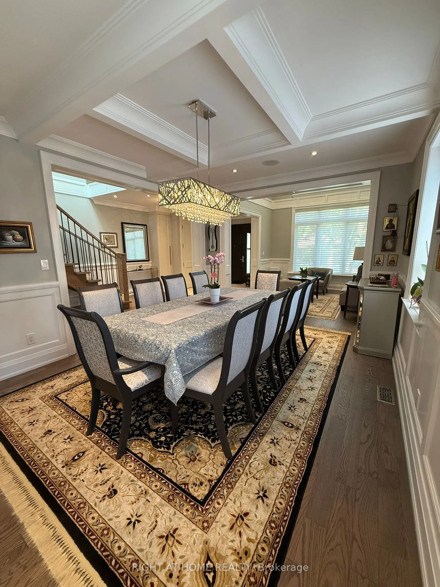 6 Burnelm Drive
