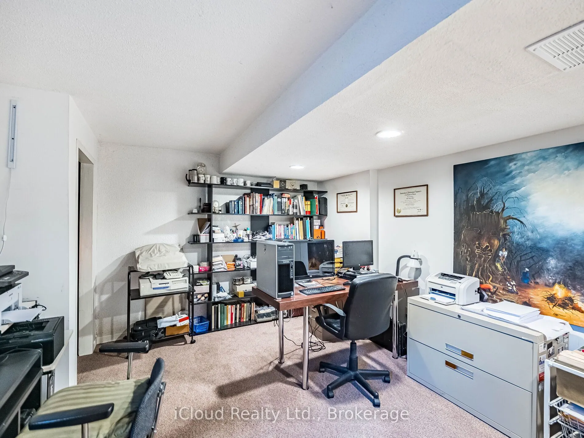 1529 Ballyclare Drive
